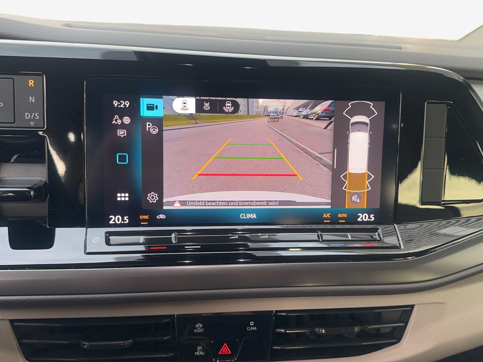 VW Multivan 2.0 TSI Liberty DSG Lang-image-14