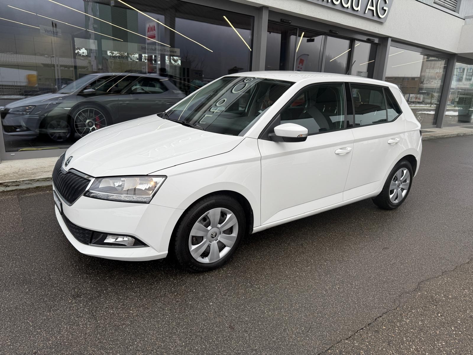 SKODA Fabia 1.0 TSI Ambition DSG-image-4