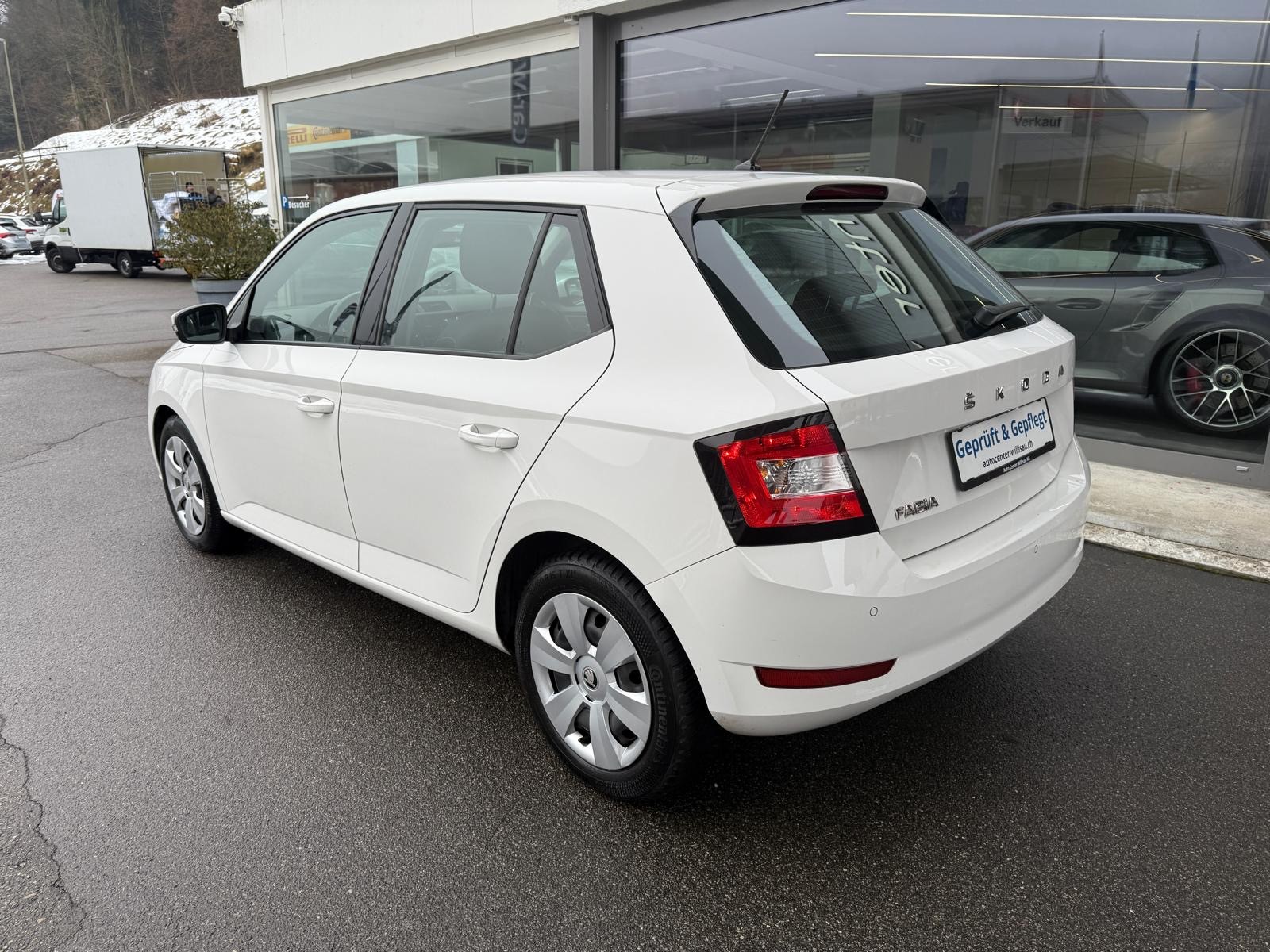 SKODA Fabia 1.0 TSI Ambition DSG-image-7