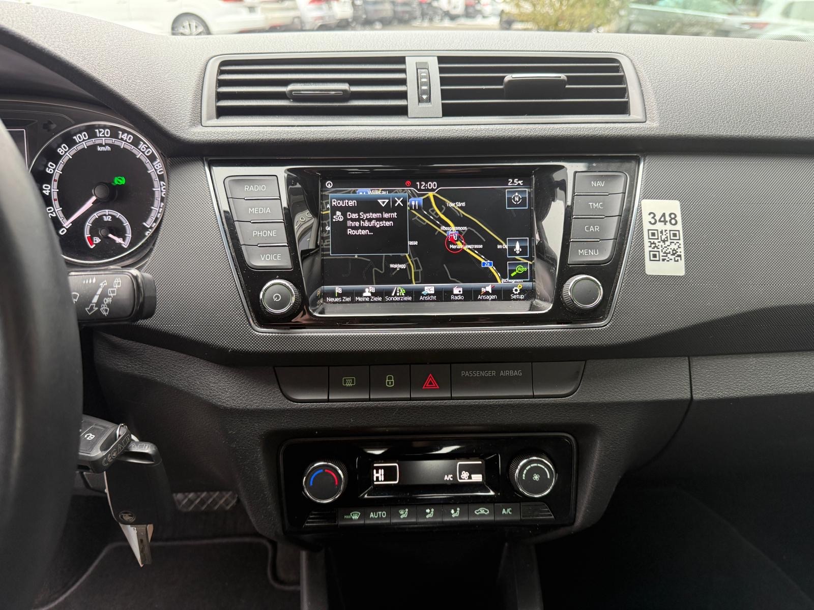 SKODA Fabia 1.0 TSI Ambition DSG-image-1