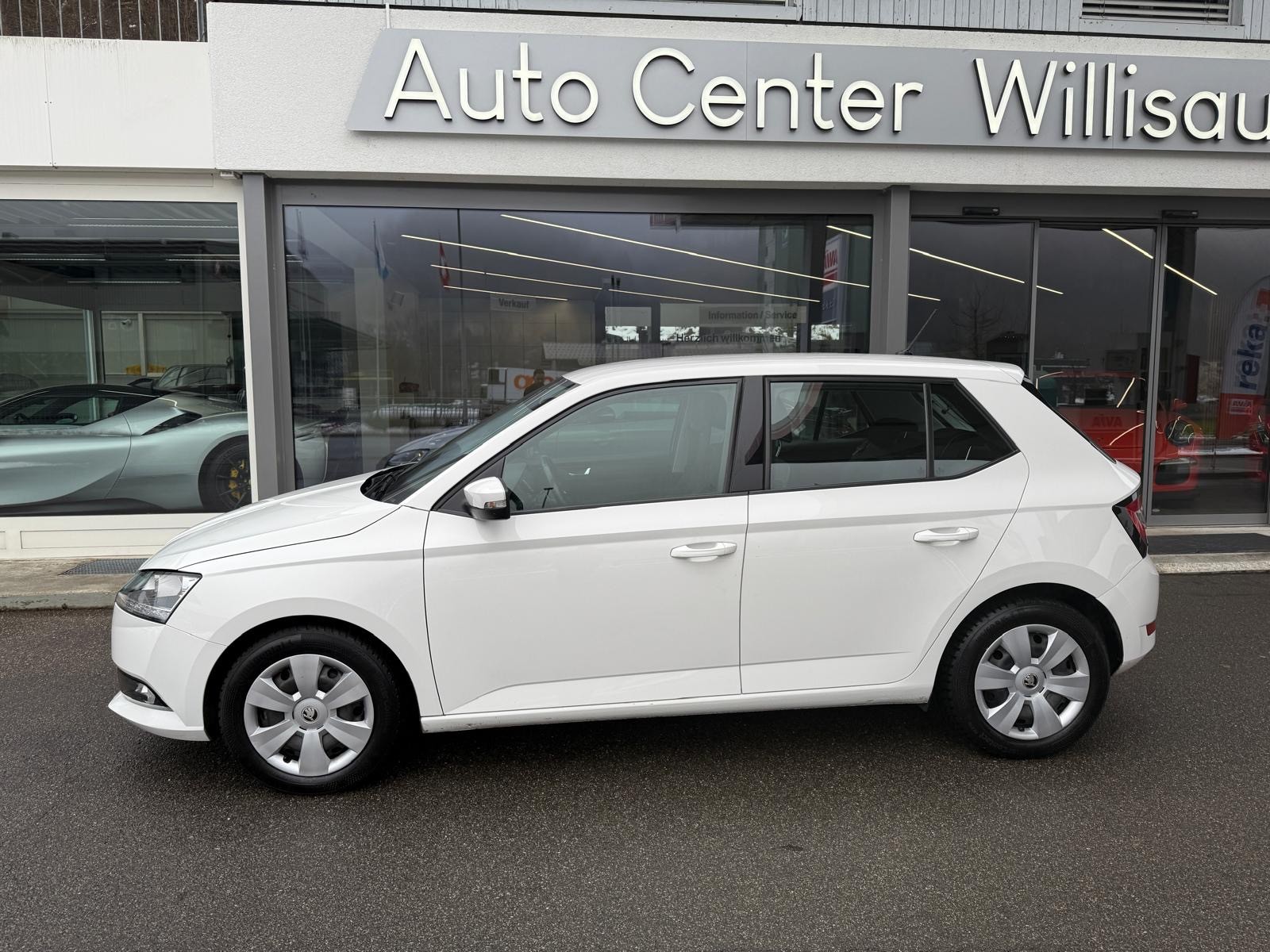 SKODA Fabia 1.0 TSI Ambition DSG-image-10