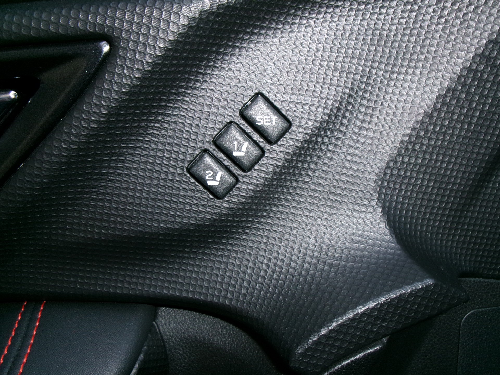 SUBARU Forester 2.0i e-Boxer Sport Lineartronic-image-17