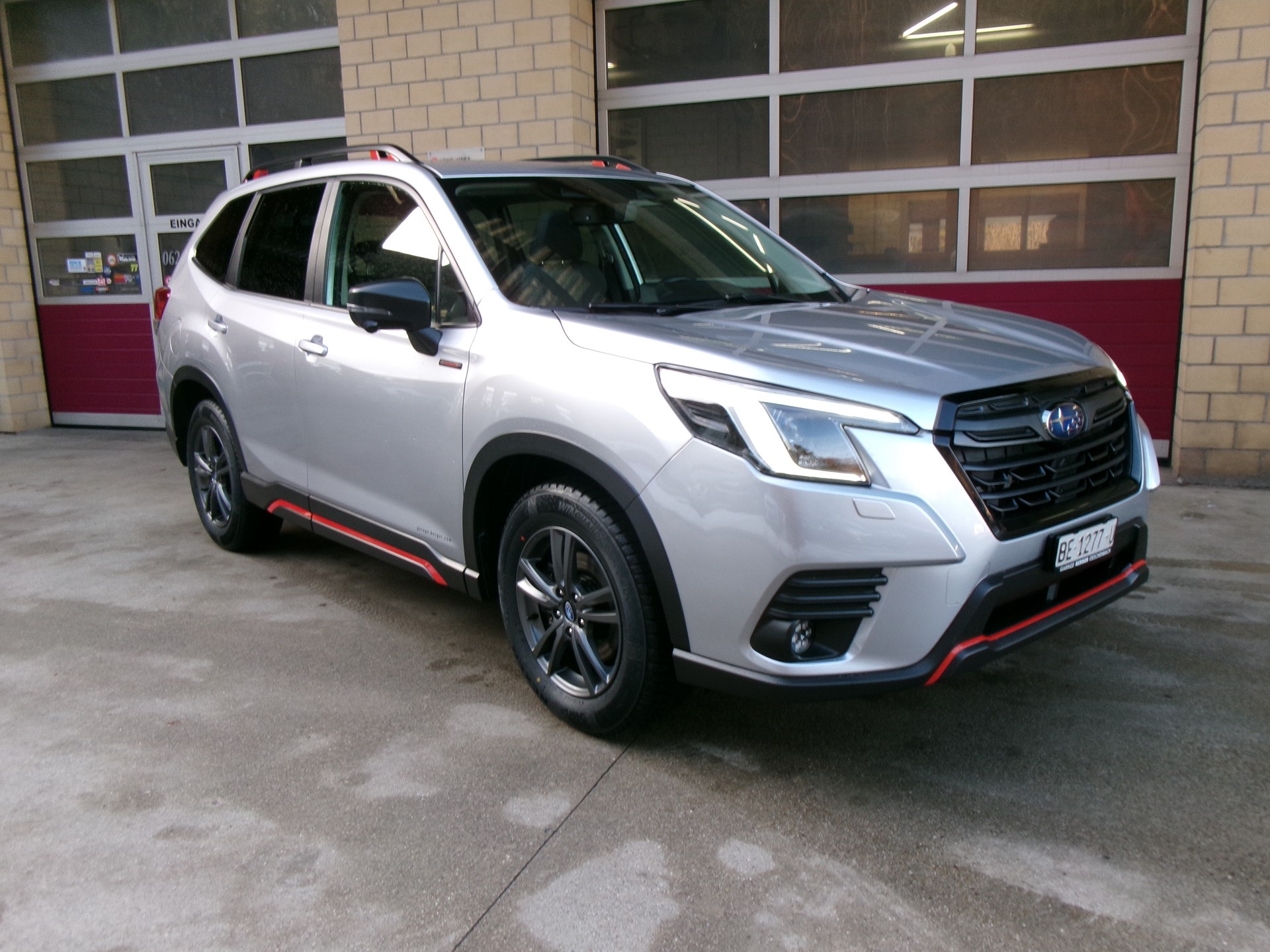 SUBARU Forester 2.0i e-Boxer Sport Lineartronic