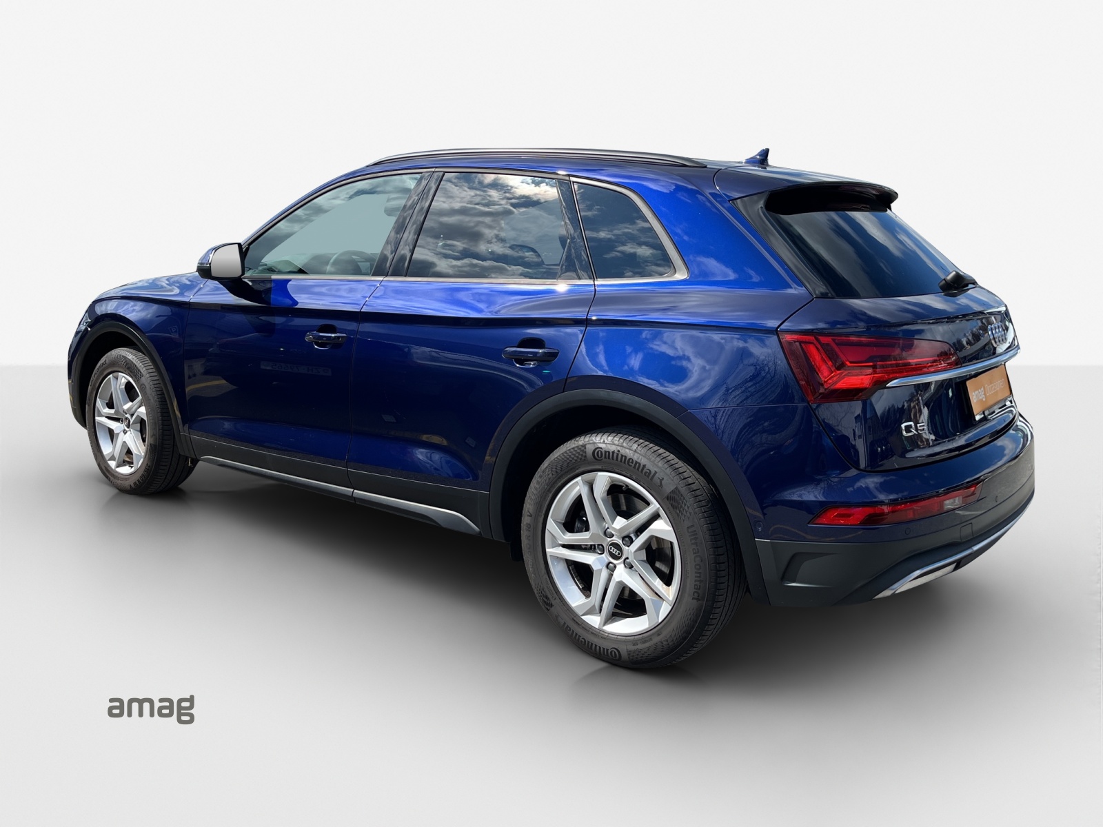 AUDI Q5 40 TDI quattro S-tronic-image-2