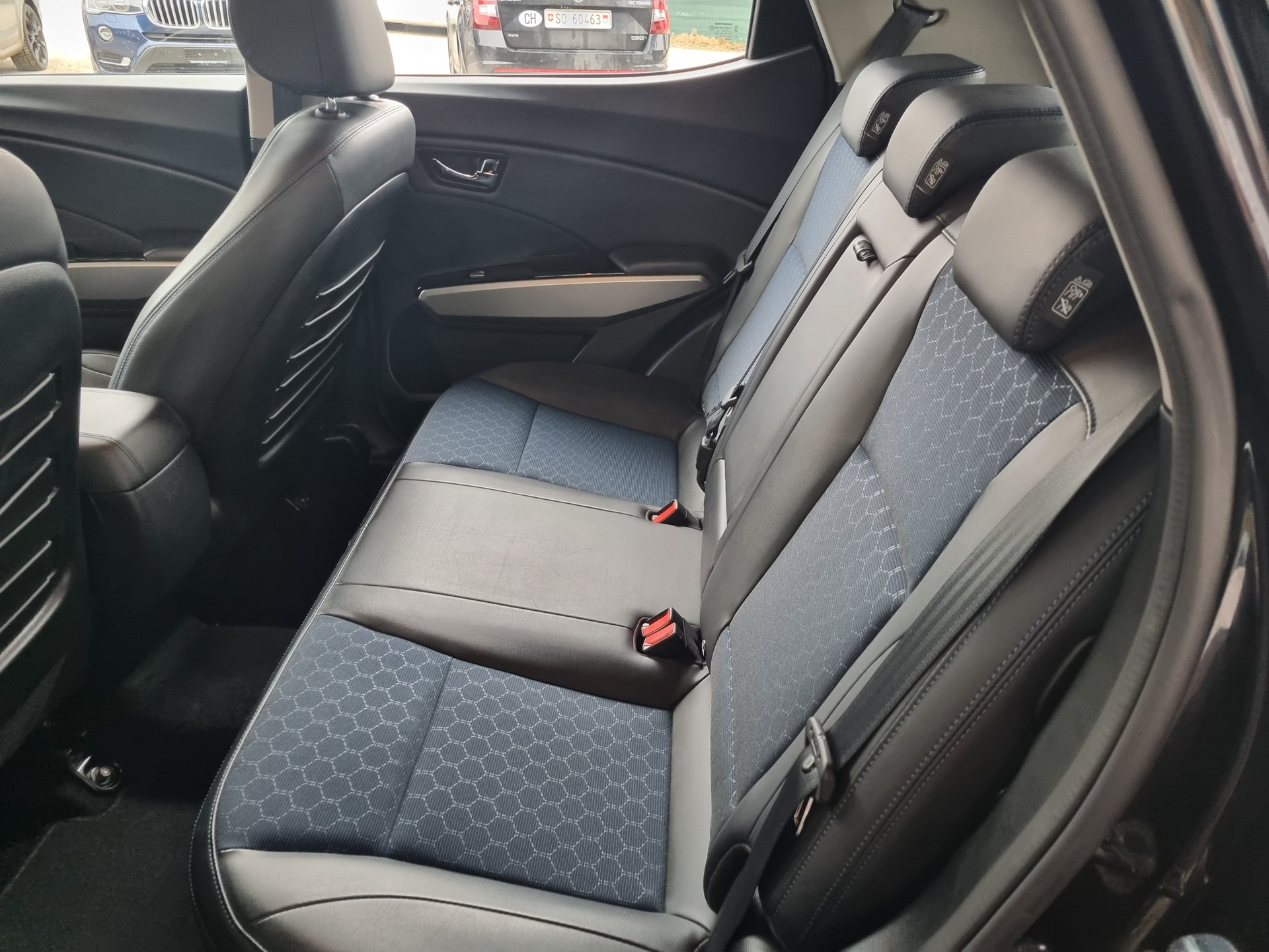 KGM-SsangYong Tivoli 1.6 eXDi ME Limited Edition 4WD-image-8