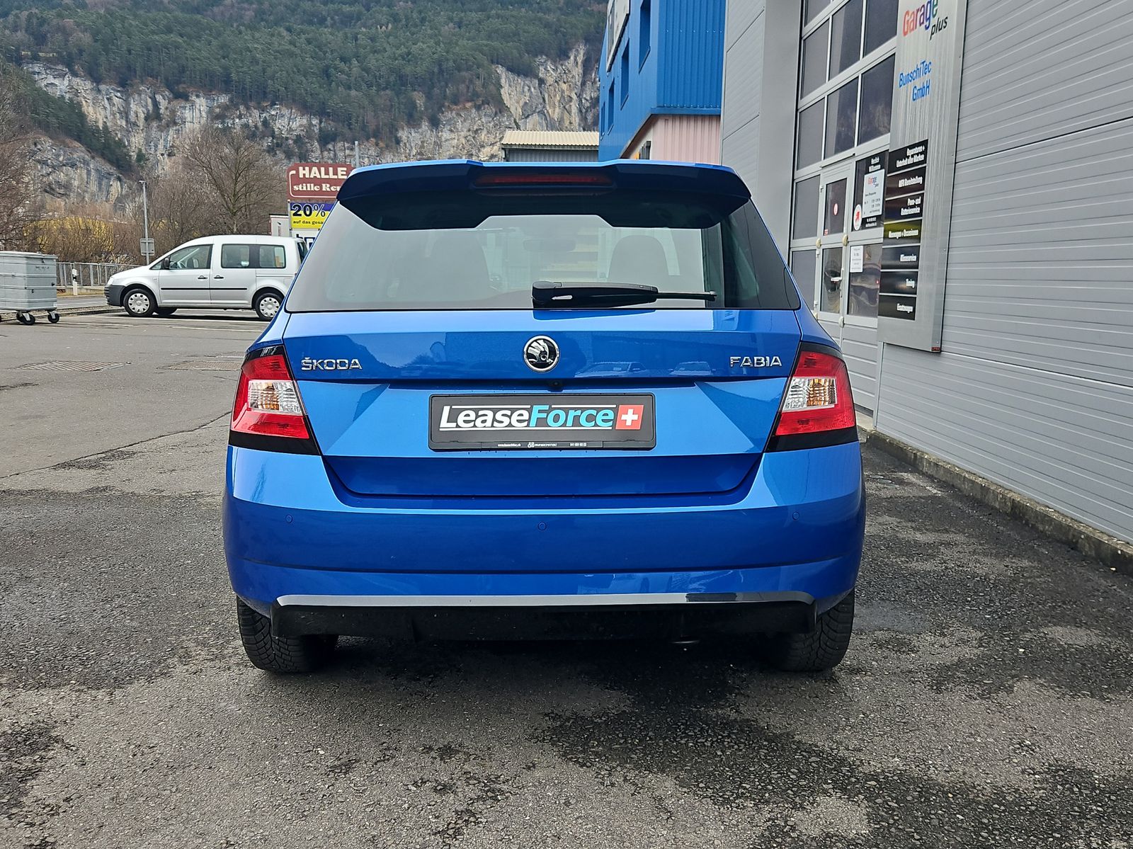 SKODA Fabia 1.0 TSI Monte Carlo DSG-image-3