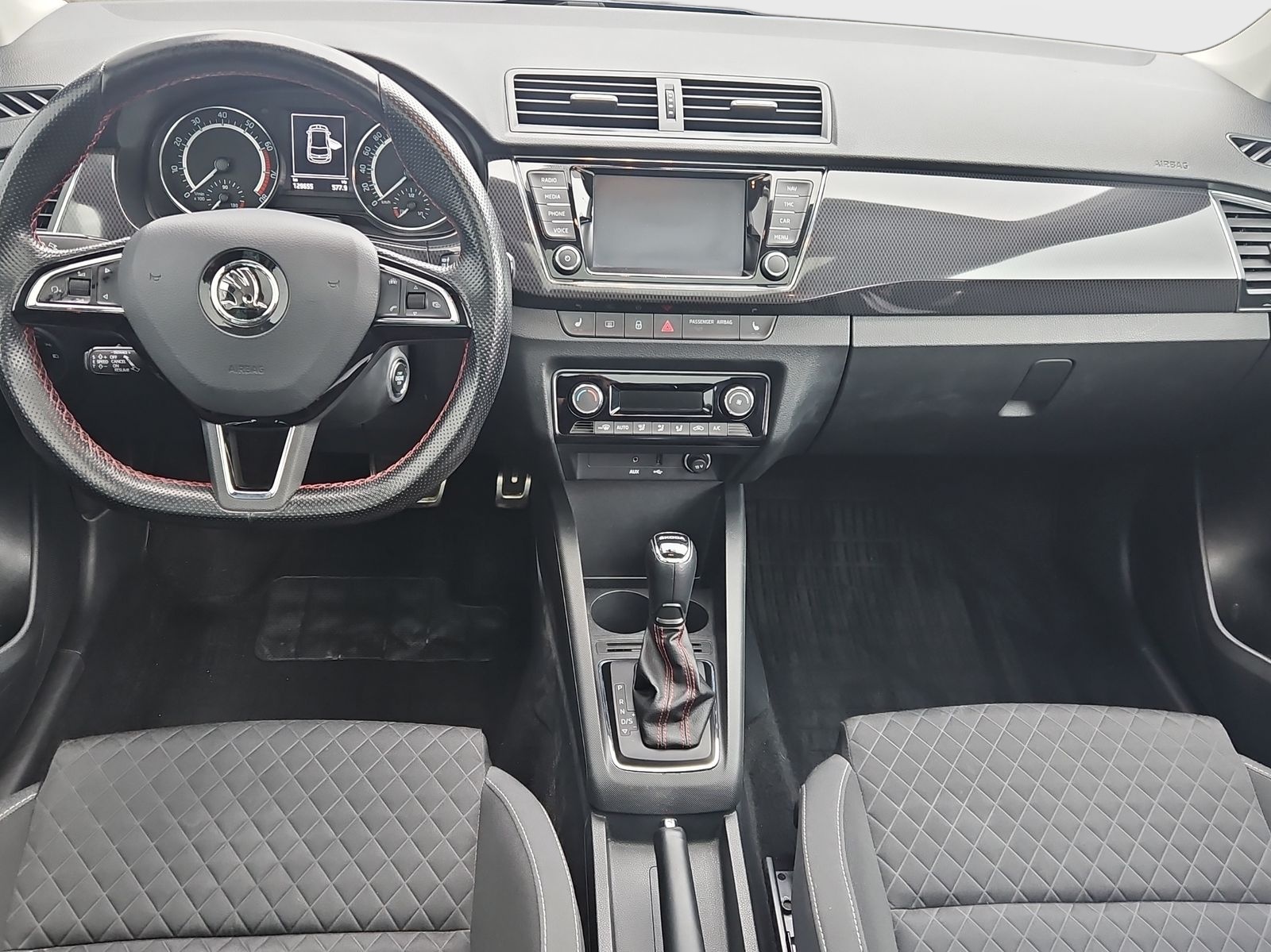 SKODA Fabia 1.0 TSI Monte Carlo DSG-image-8