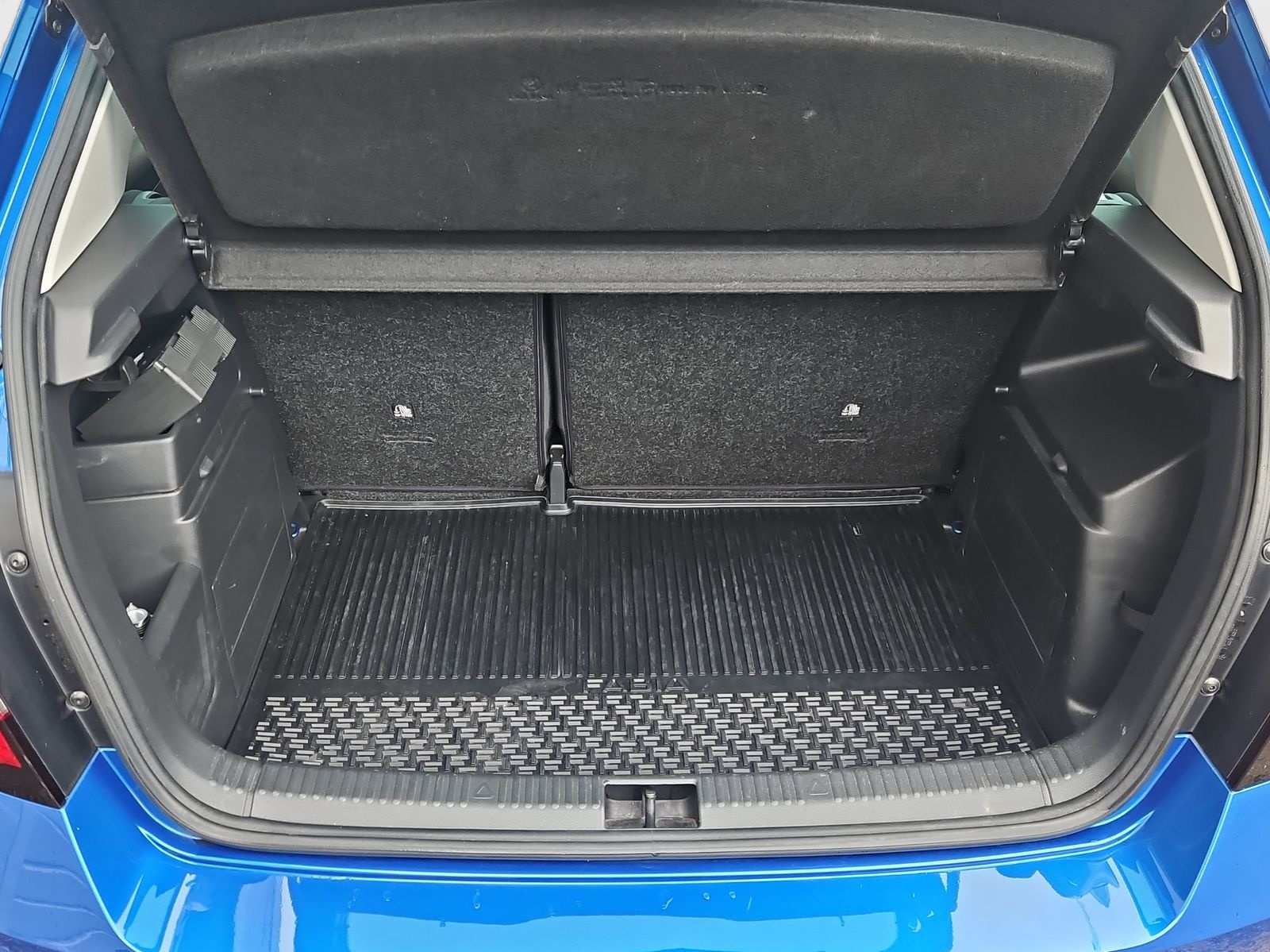 SKODA Fabia 1.0 TSI Monte Carlo DSG-image-13