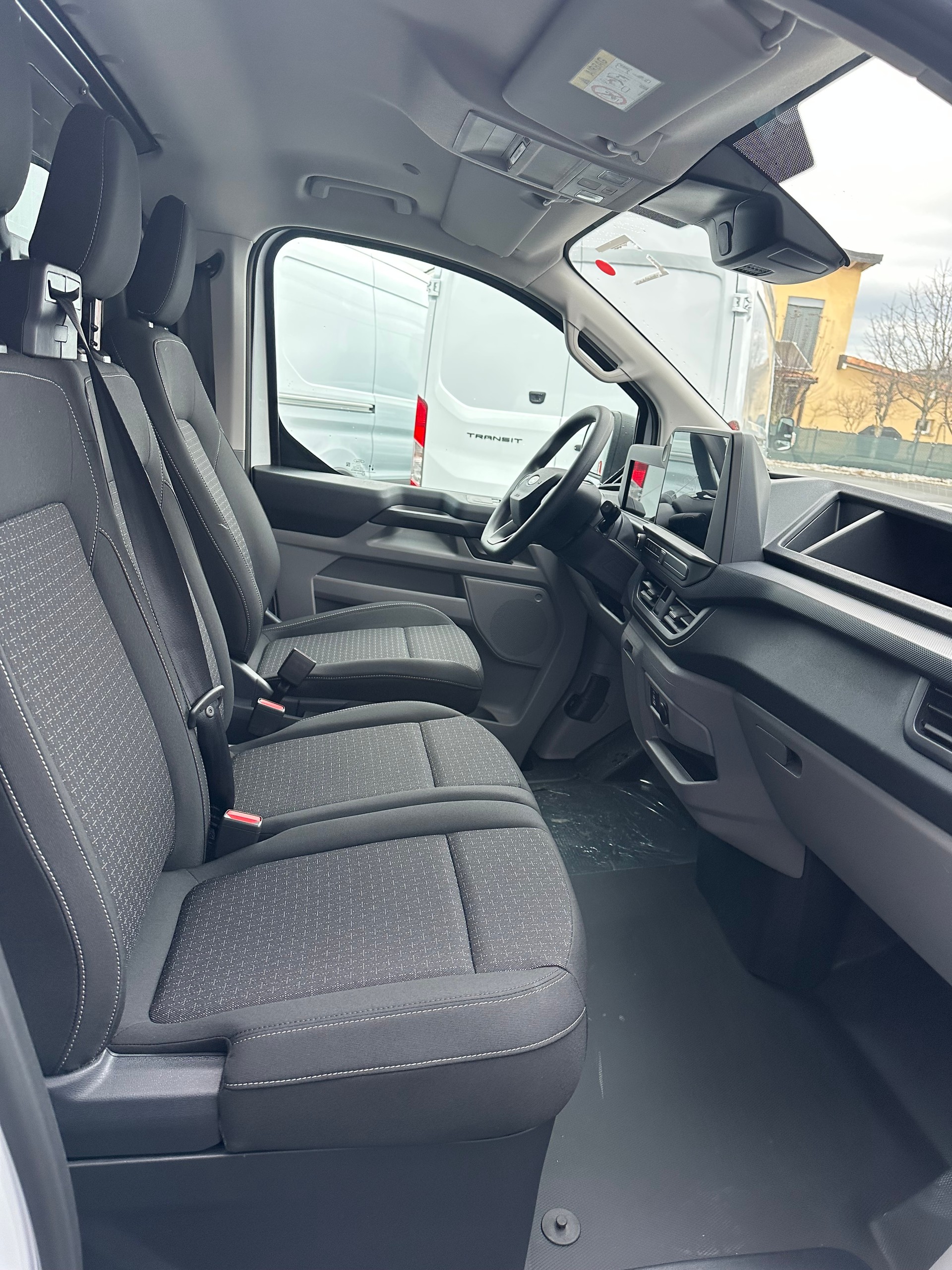 FORD Transit Custom Van 320 L1 2.5 Durat Trend/PHEV-image-12