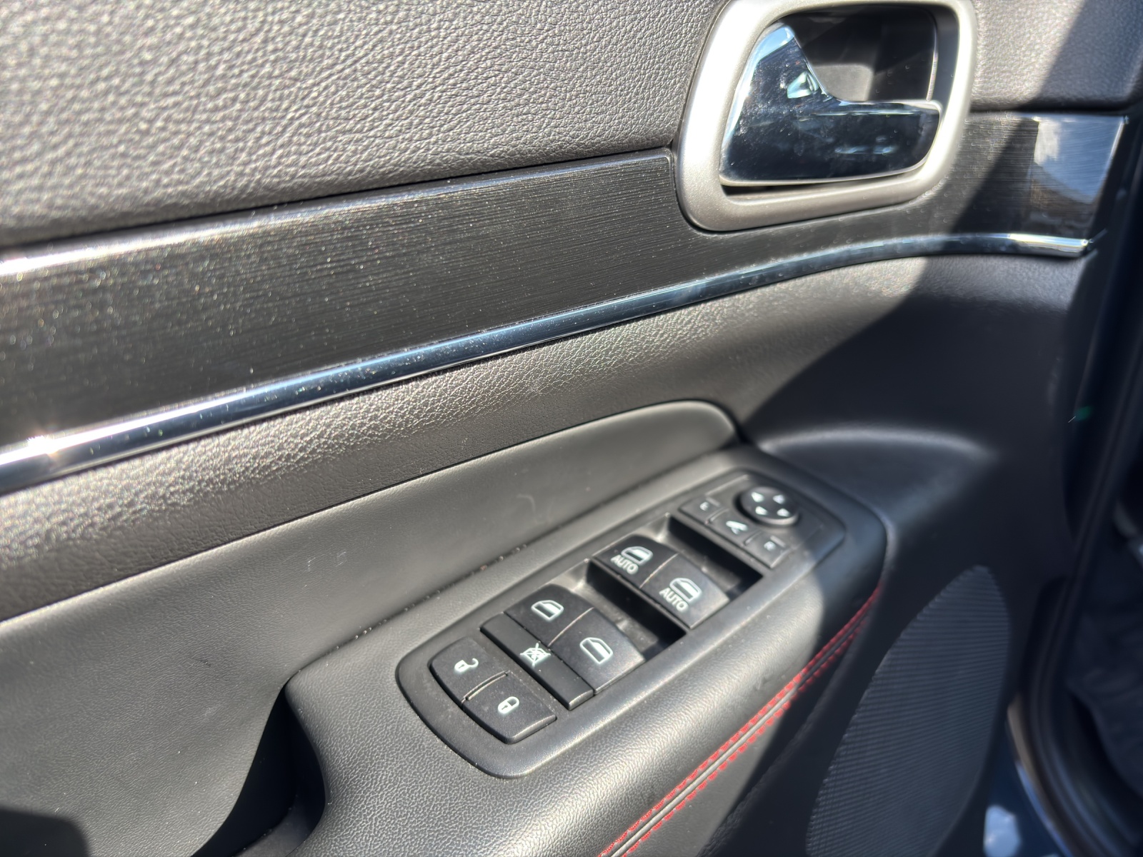 JEEP Grand Cherokee 3.0 CRD 250 Trailhawk-image-8
