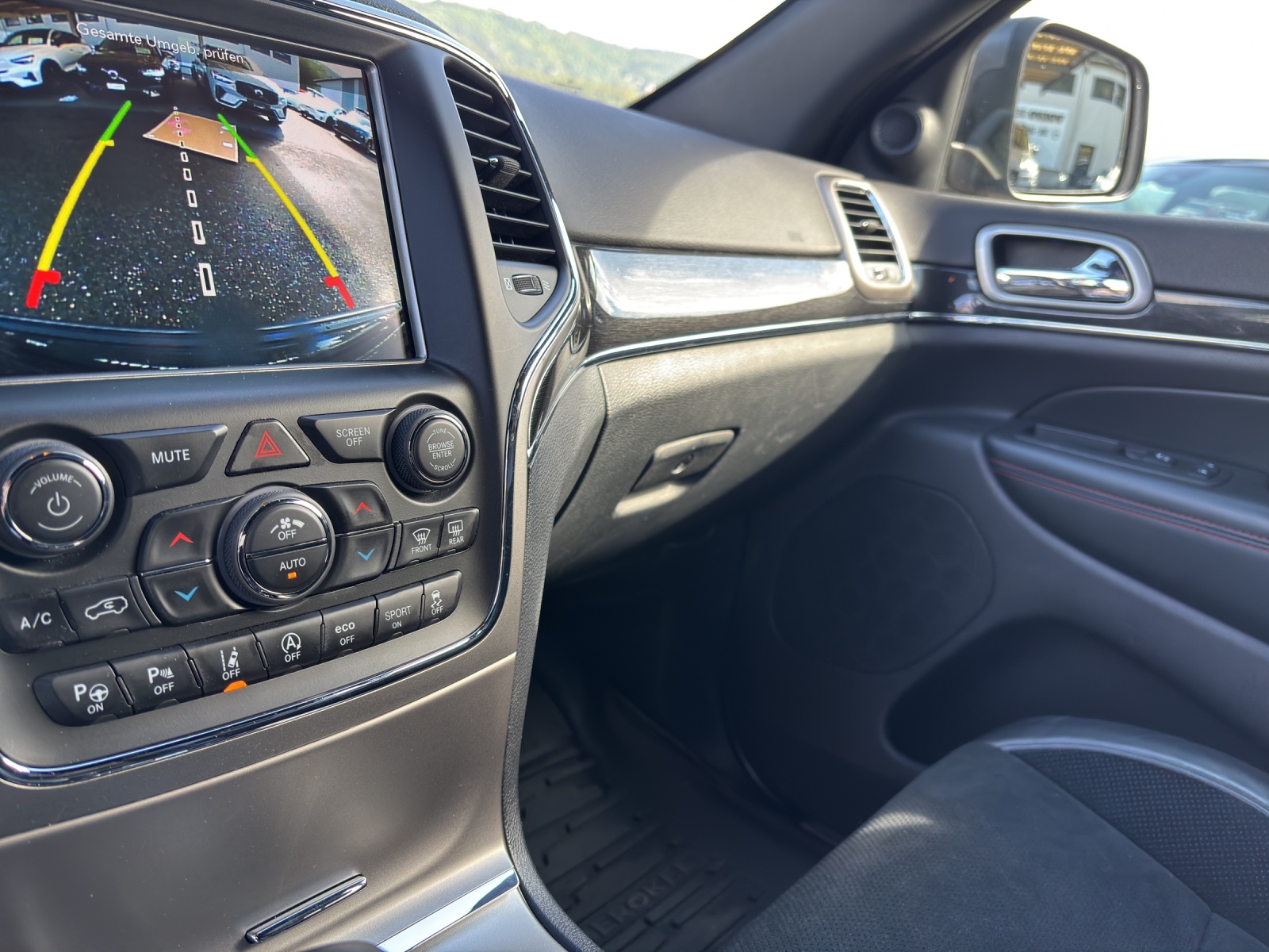 JEEP Grand Cherokee 3.0 CRD 250 Trailhawk-image-5