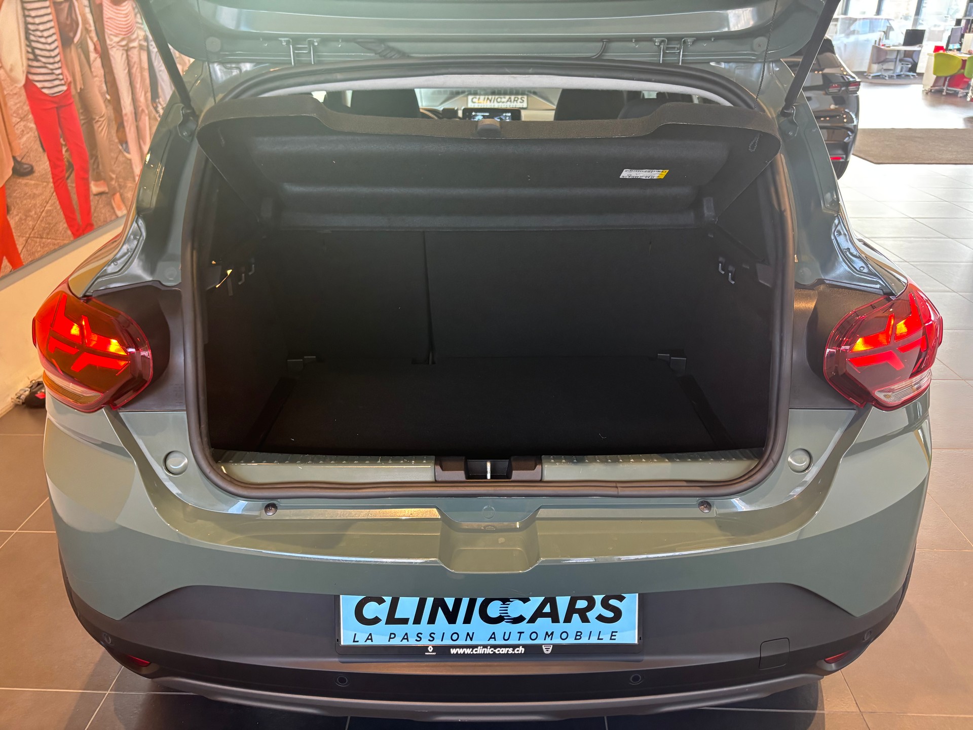 DACIA Sandero Stepway TCe 110 Expression-image-7