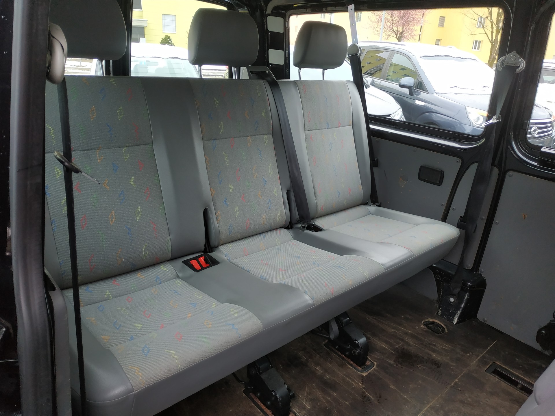 VW T5 2.5 TDI PD 4MOTION-image-15