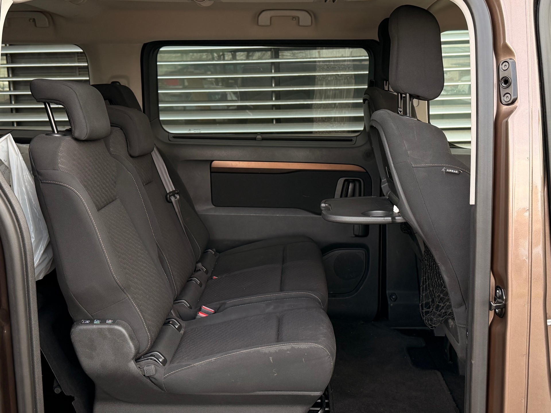 TOYOTA Proace Verso 2.0 D-4D VIP L1 Automatic 8 PLATZ-image-10