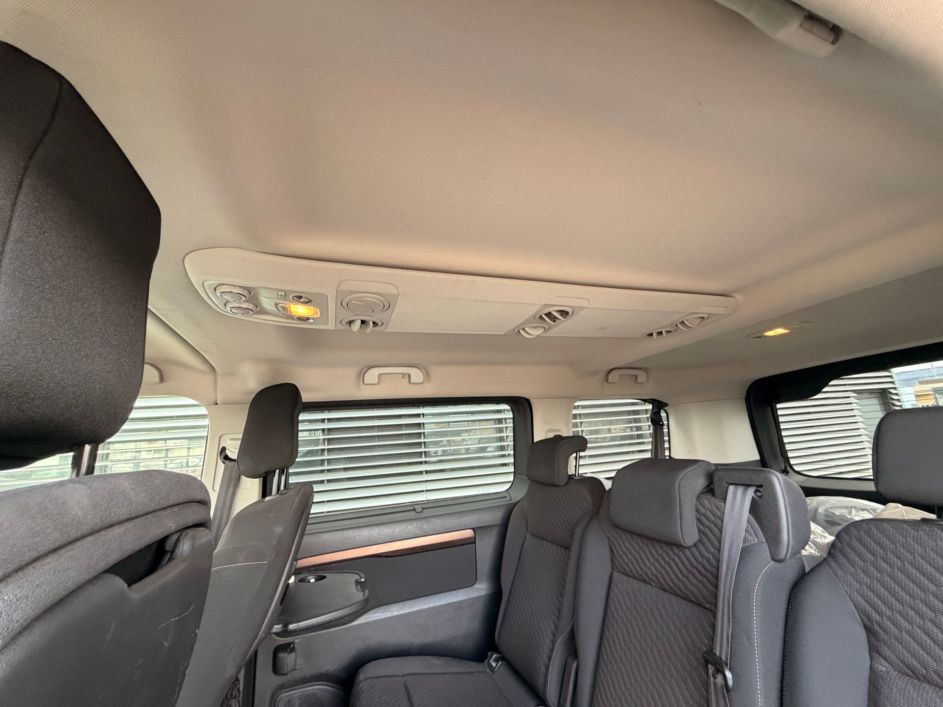 TOYOTA Proace Verso 2.0 D-4D VIP L1 Automatic 8 PLATZ-image-7