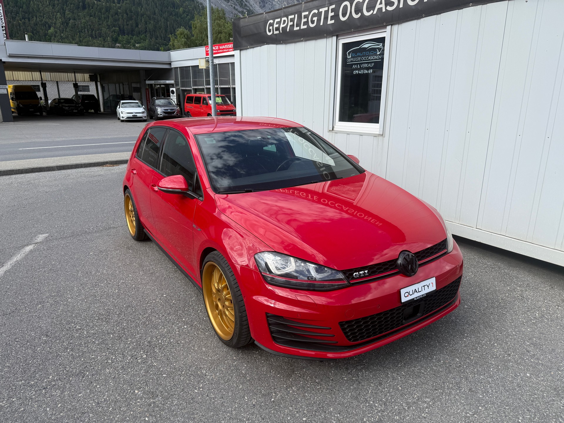 VW Golf 2.0 TSI GTI DSG *FRISCH AB MFK* ALU* XENON*DOTZ 19" ALU*-showroom-element-1