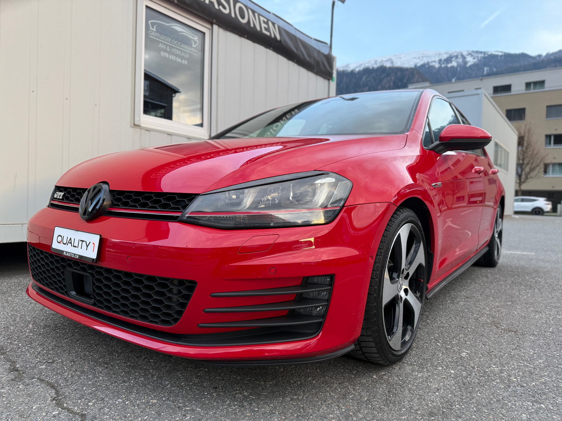 VW Golf 2.0 TSI GTI DSG *FRISCH AB MFK* ALU* XENON*DOTZ 19" ALU*-image-10