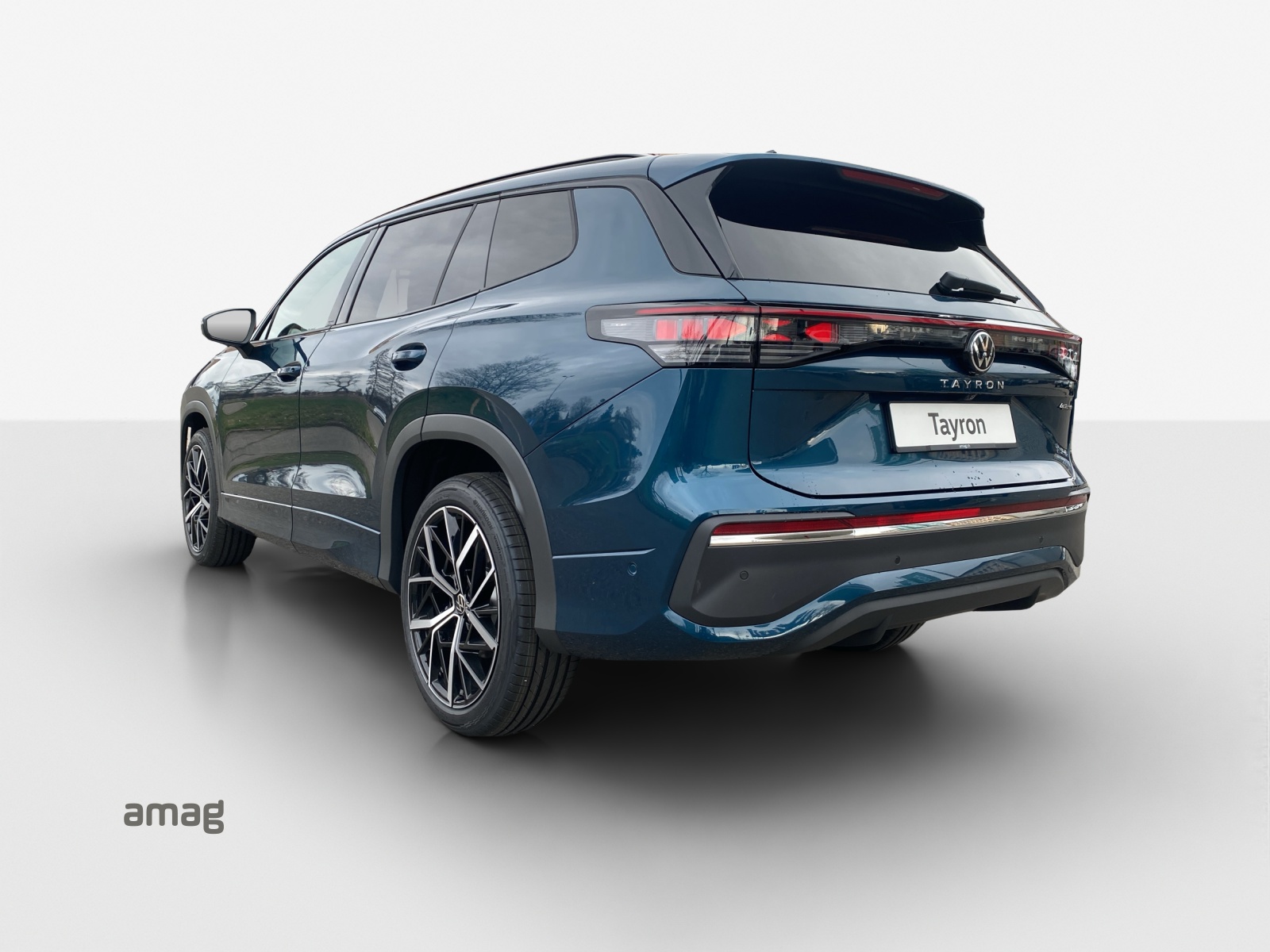 VW Tayron 2.0 TSI Elegance DSG 4Motion-image-2