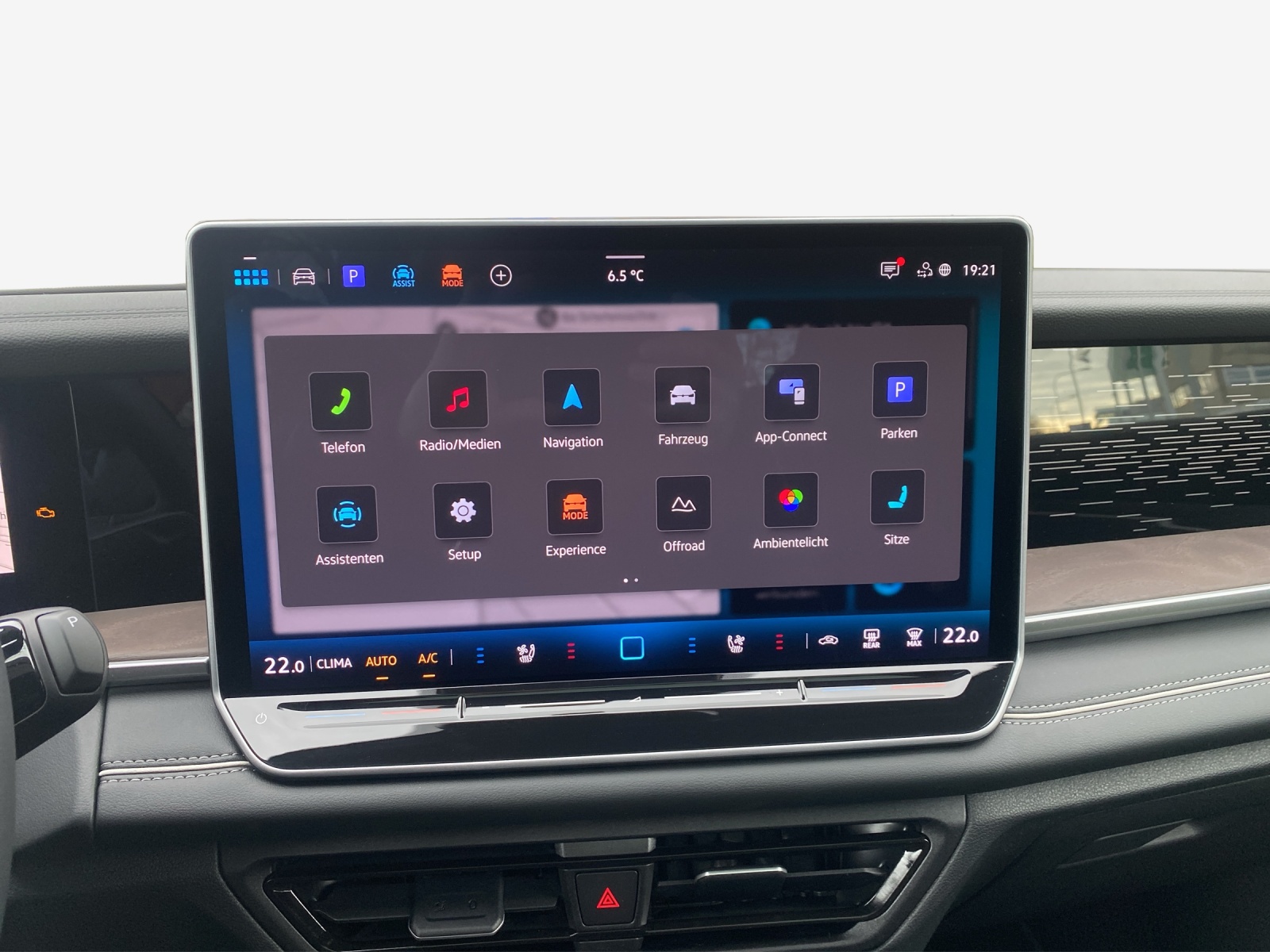 VW Tayron 2.0 TSI Elegance DSG 4Motion-image-14