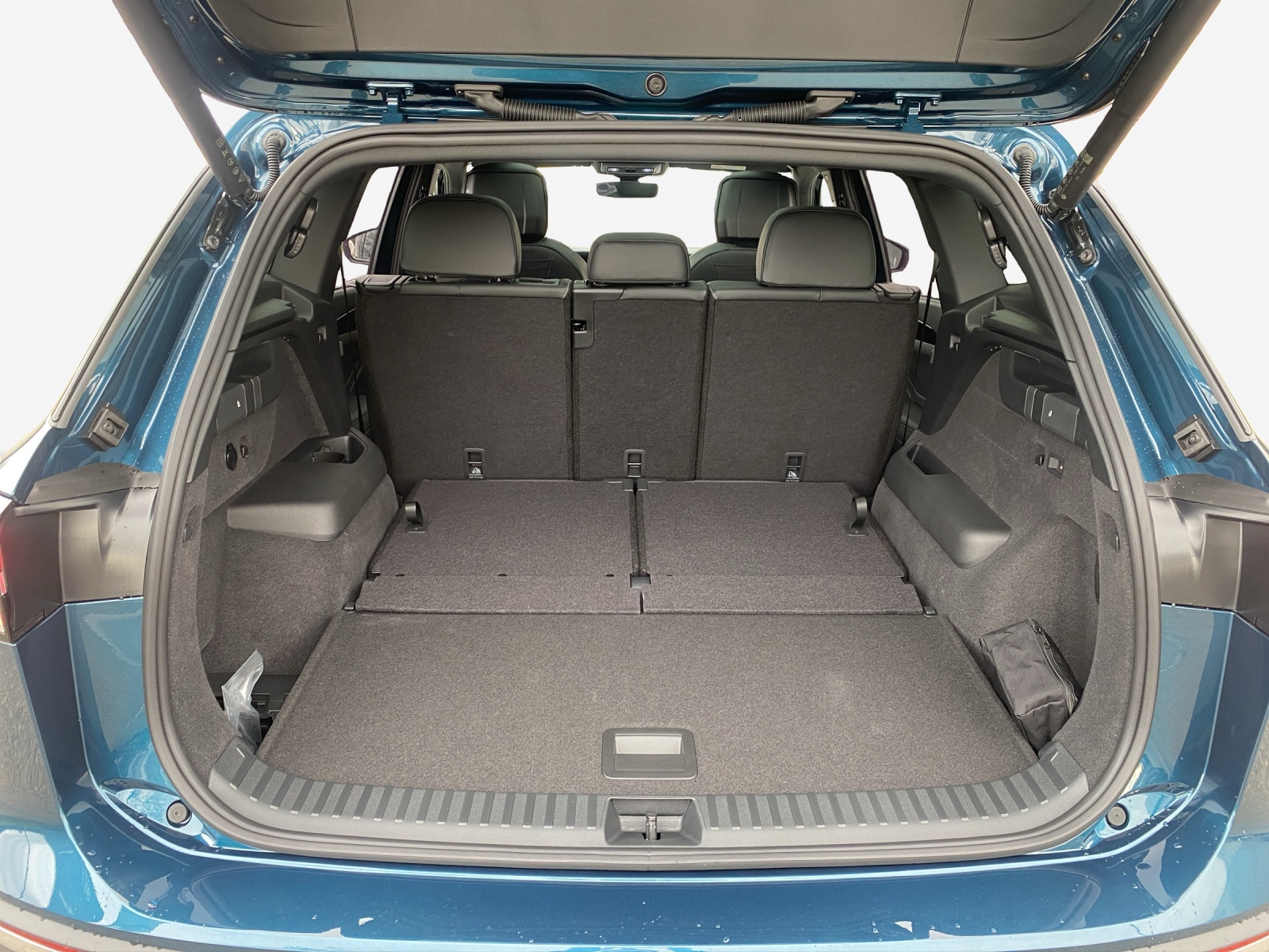 VW Tayron 2.0 TSI Elegance DSG 4Motion-image-12