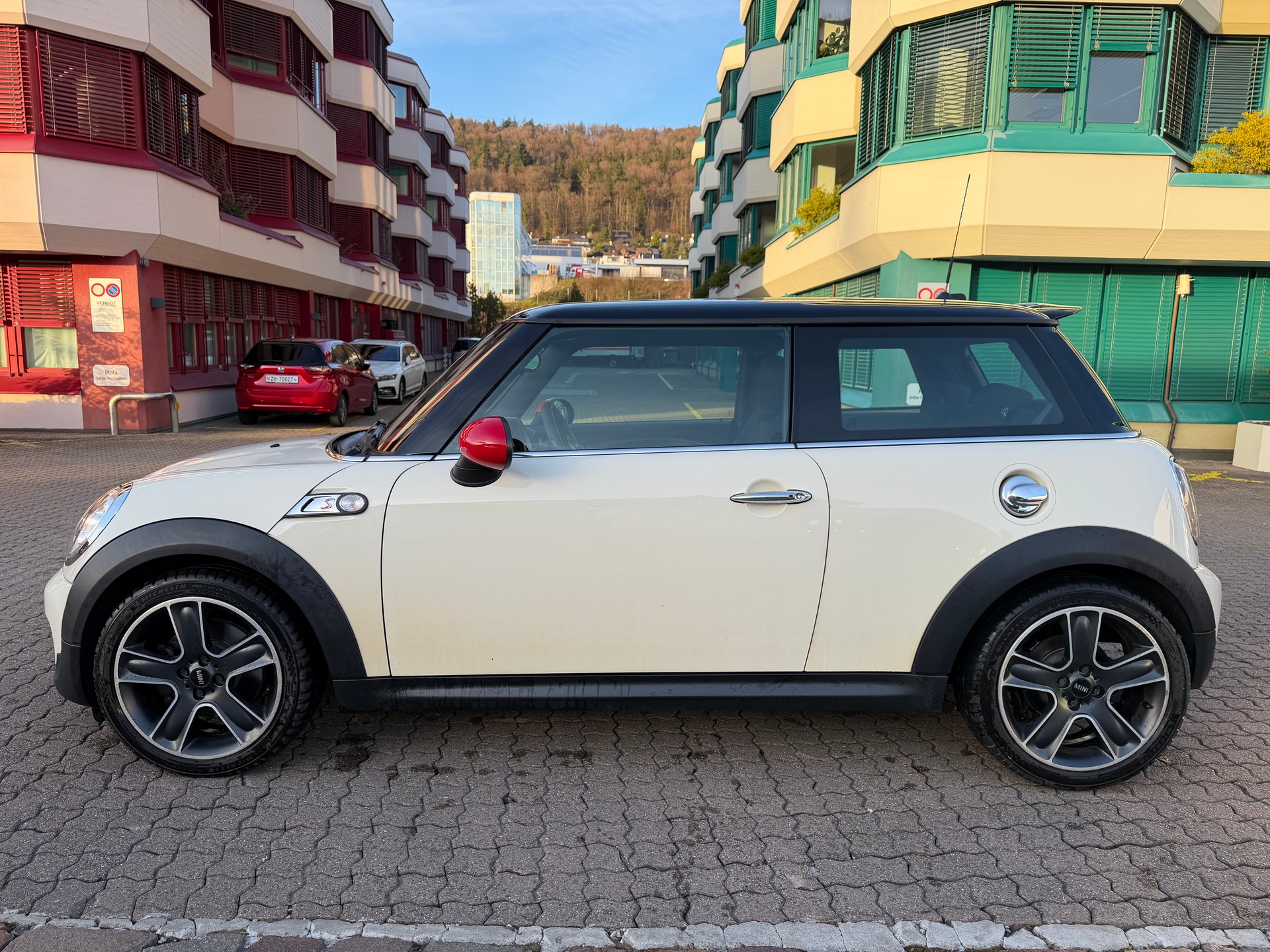 MINI Cooper S-image-4