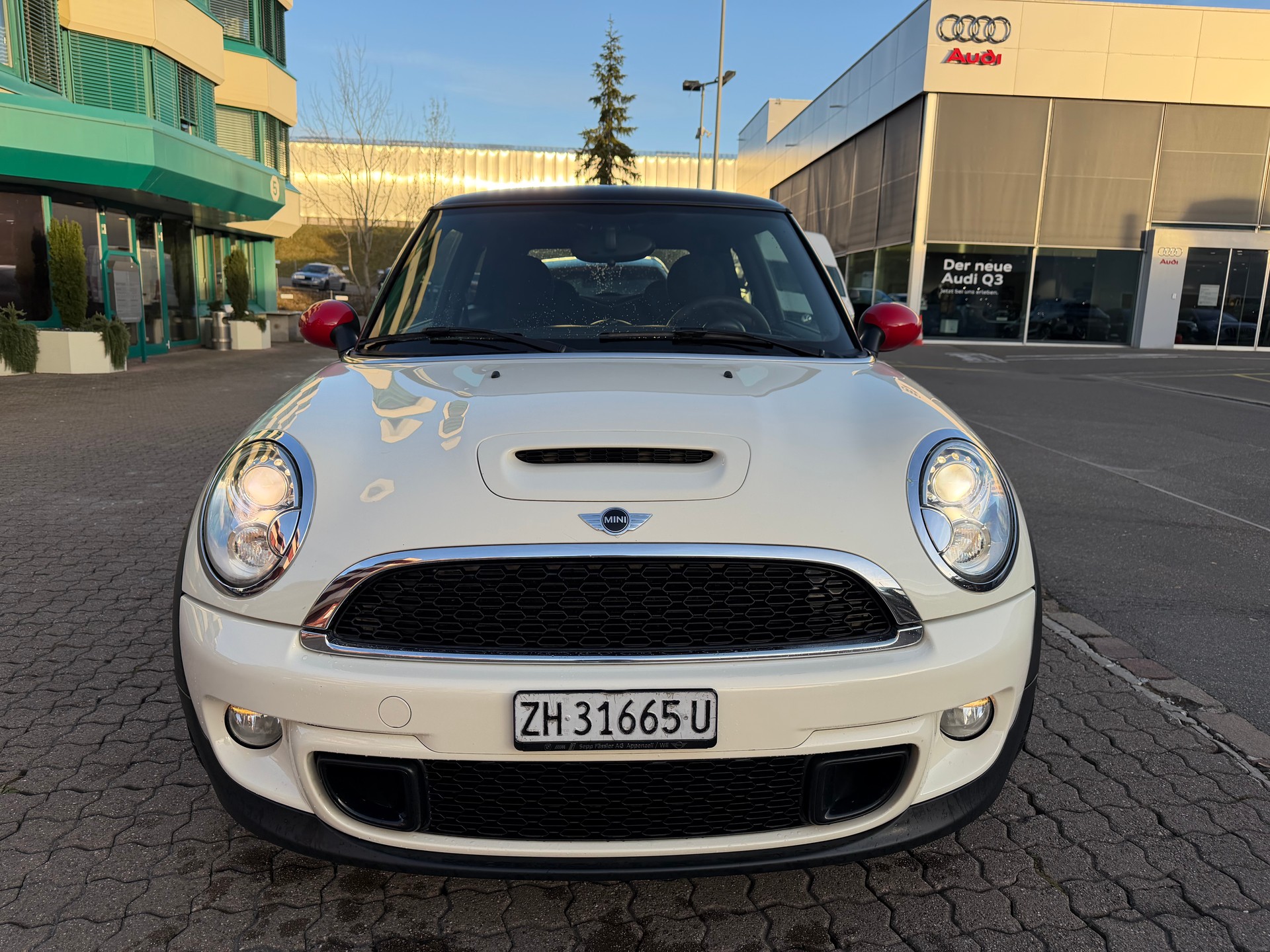 MINI Cooper S-image-1