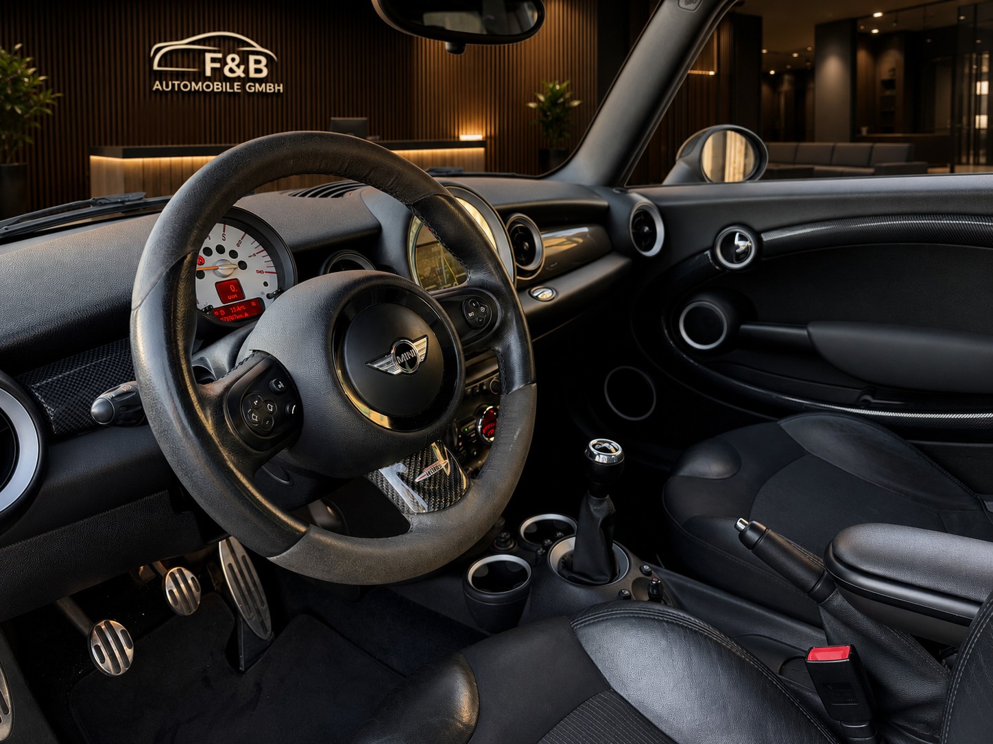 MINI Cooper S-image-9