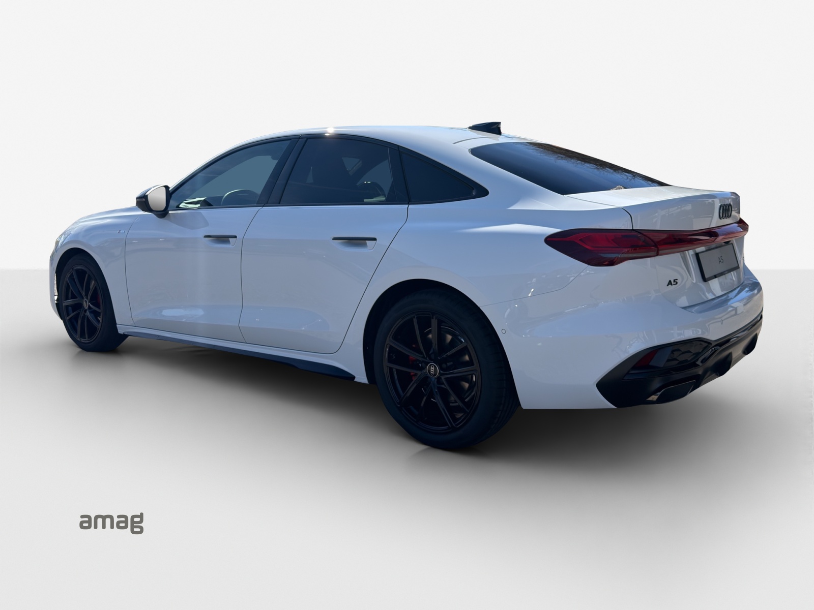 AUDI A5 Limousine TFSI quattro 150 kW S tronic-image-2
