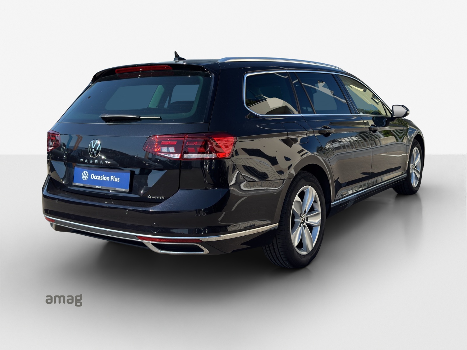 VW Passat 2.0 TDI BMT Elegance 4Motion DSG-image-4