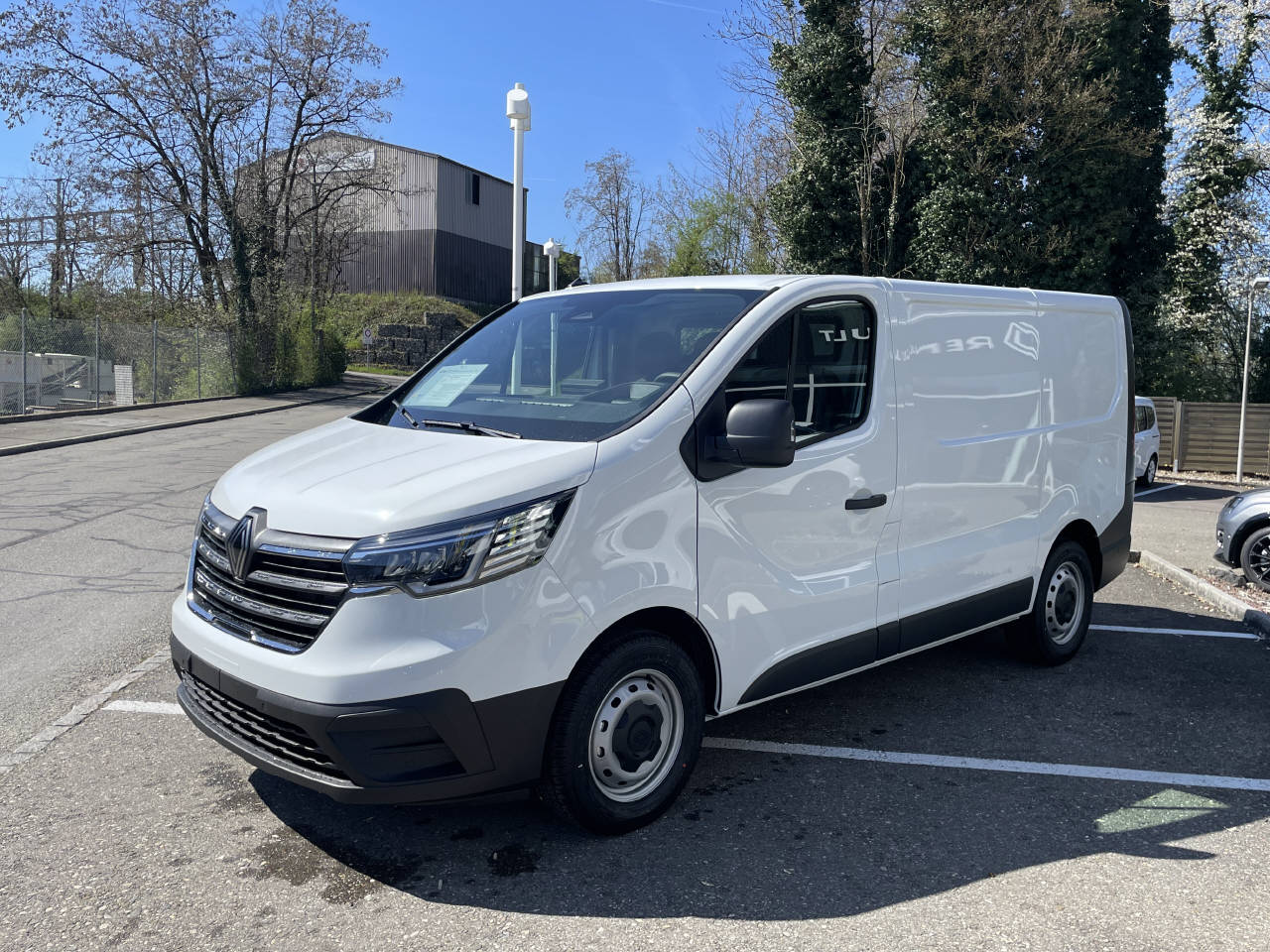 RENAULT Trafic KW 2.8t L1H1 2.0 dCi Blue110 Advance-image-2