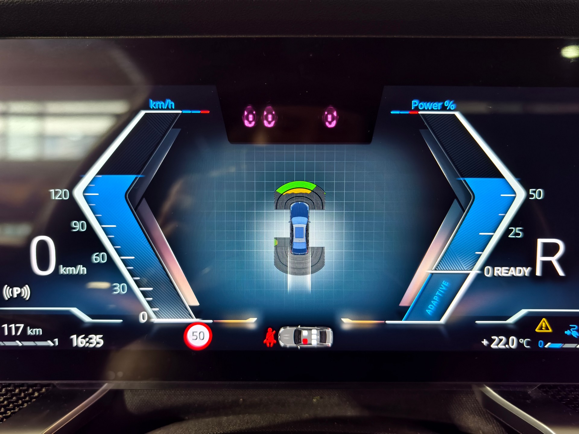 BMW 750e xDrive CH FAHRZEUG-image-35