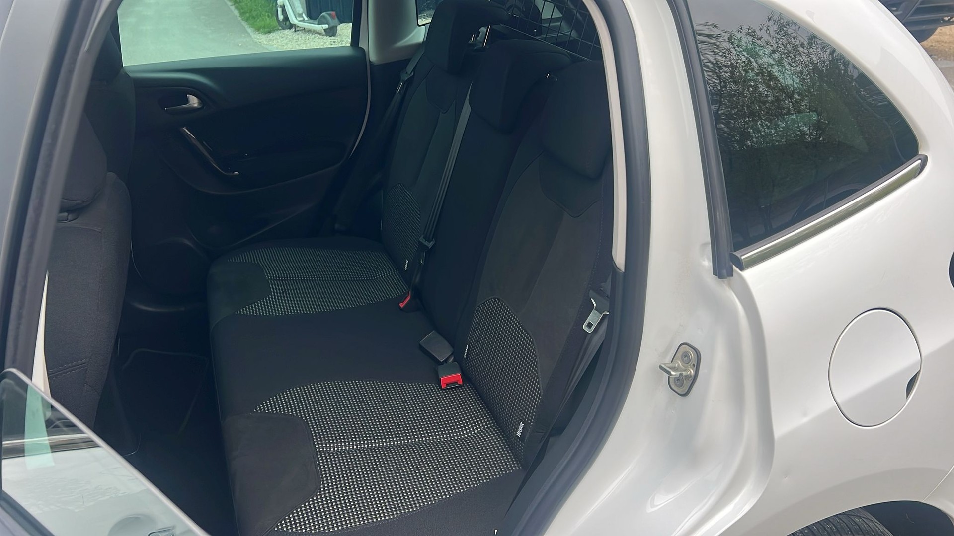 CITROEN C3 1.6i 16V Exclusive Automatic-image-17