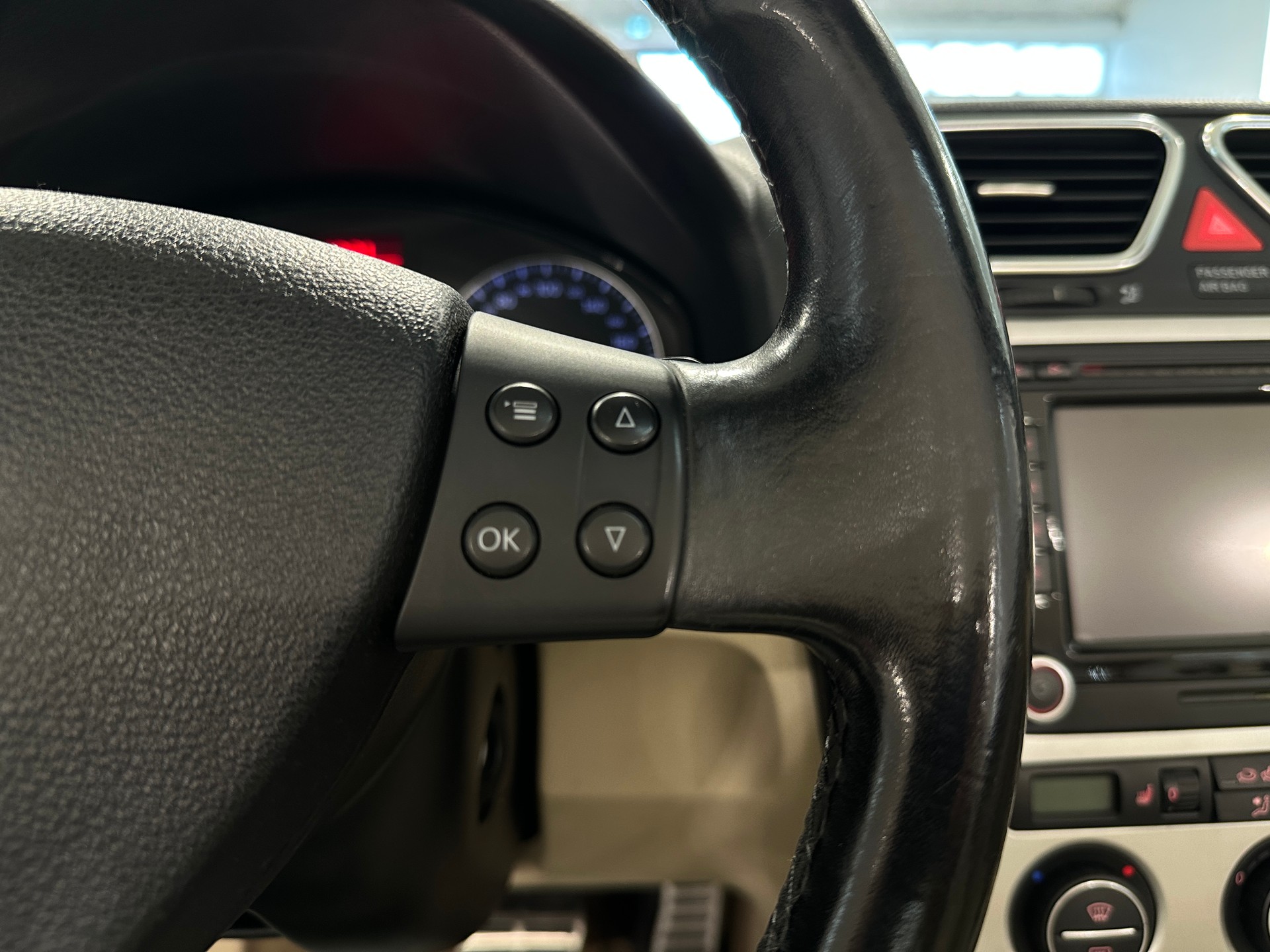 VW Eos 2.0 FSI Turbo Fashion DSG-image-23