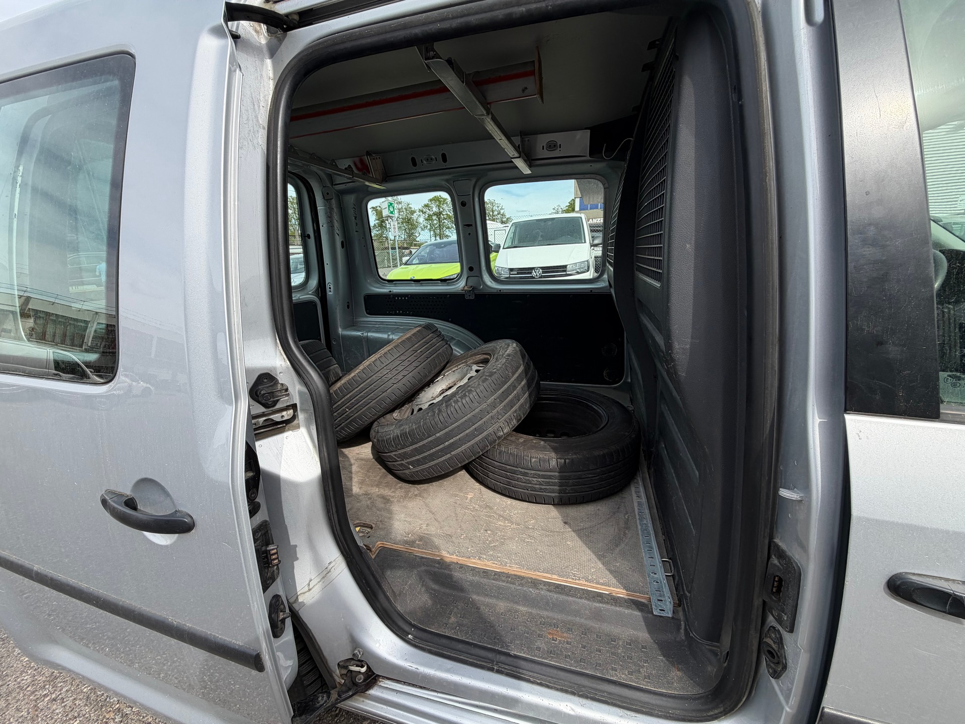 VW Caddy 2.0 EcoFuel **Frisch ab MFK 01.2026 **-image-8