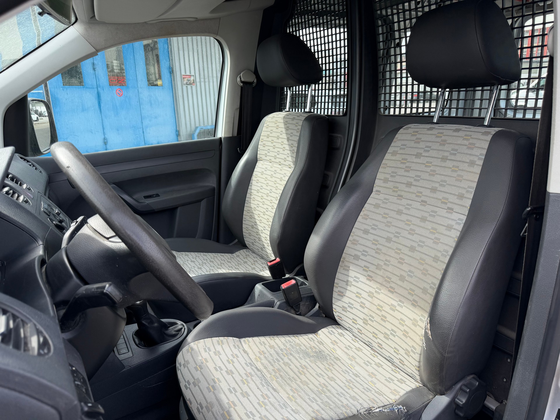 VW Caddy 2.0 EcoFuel **Frisch ab MFK 01.2026 **-image-6