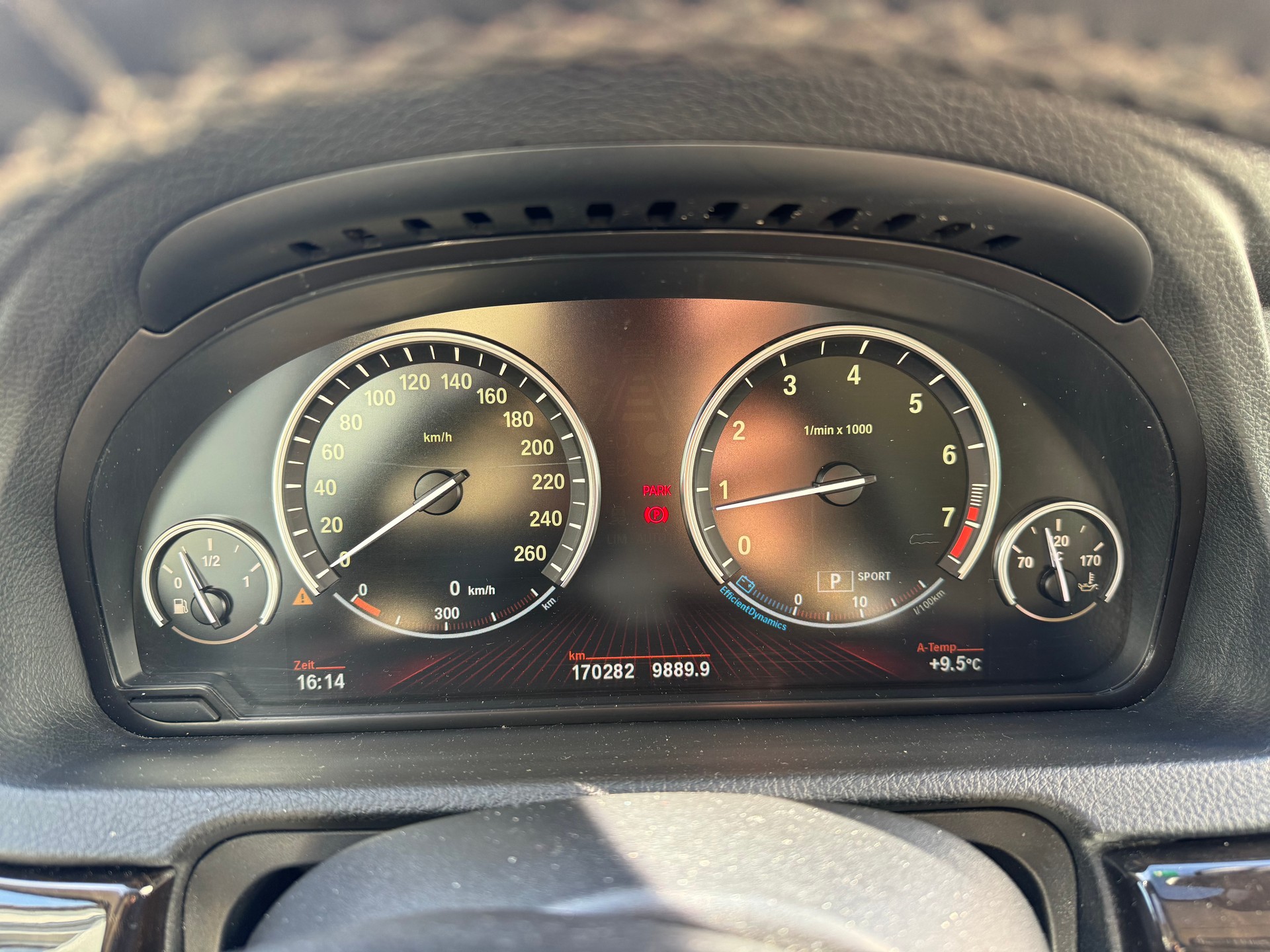 BMW 550i xDrive GT Steptronic-image-5
