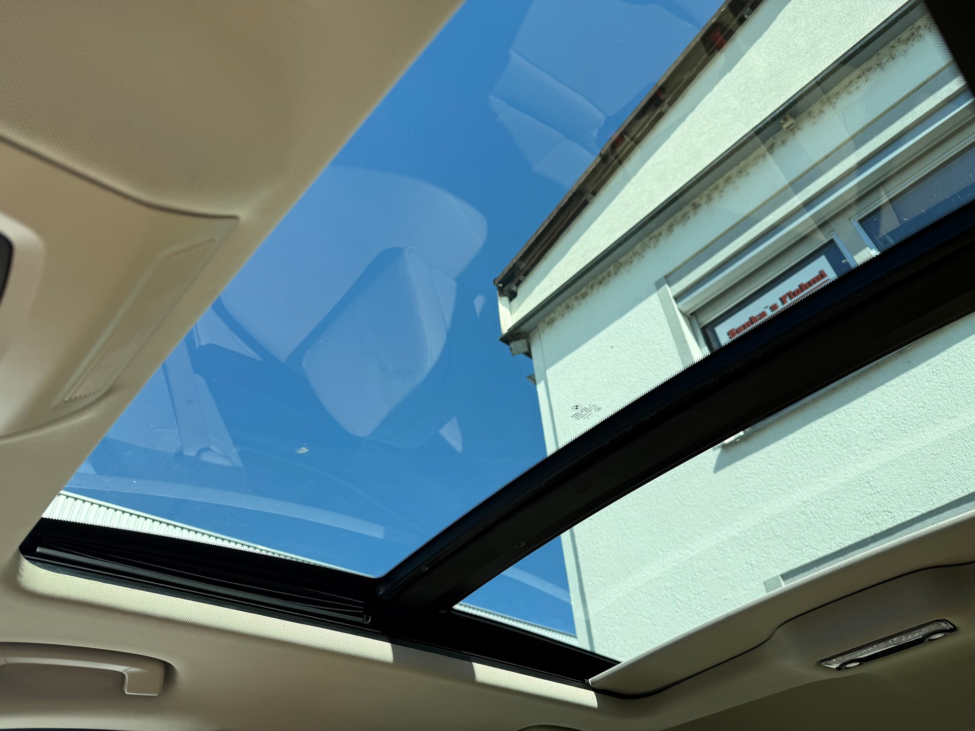 BMW 550i xDrive GT Steptronic-image-8