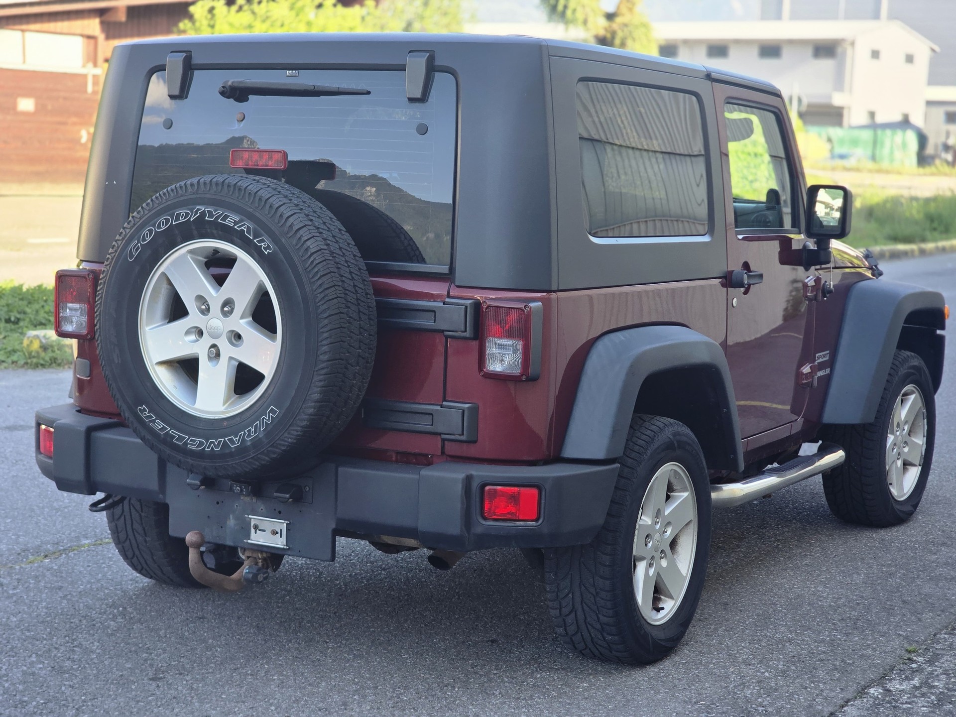 JEEP Wrangler 2.8 CRD Sport Automatic-image-5