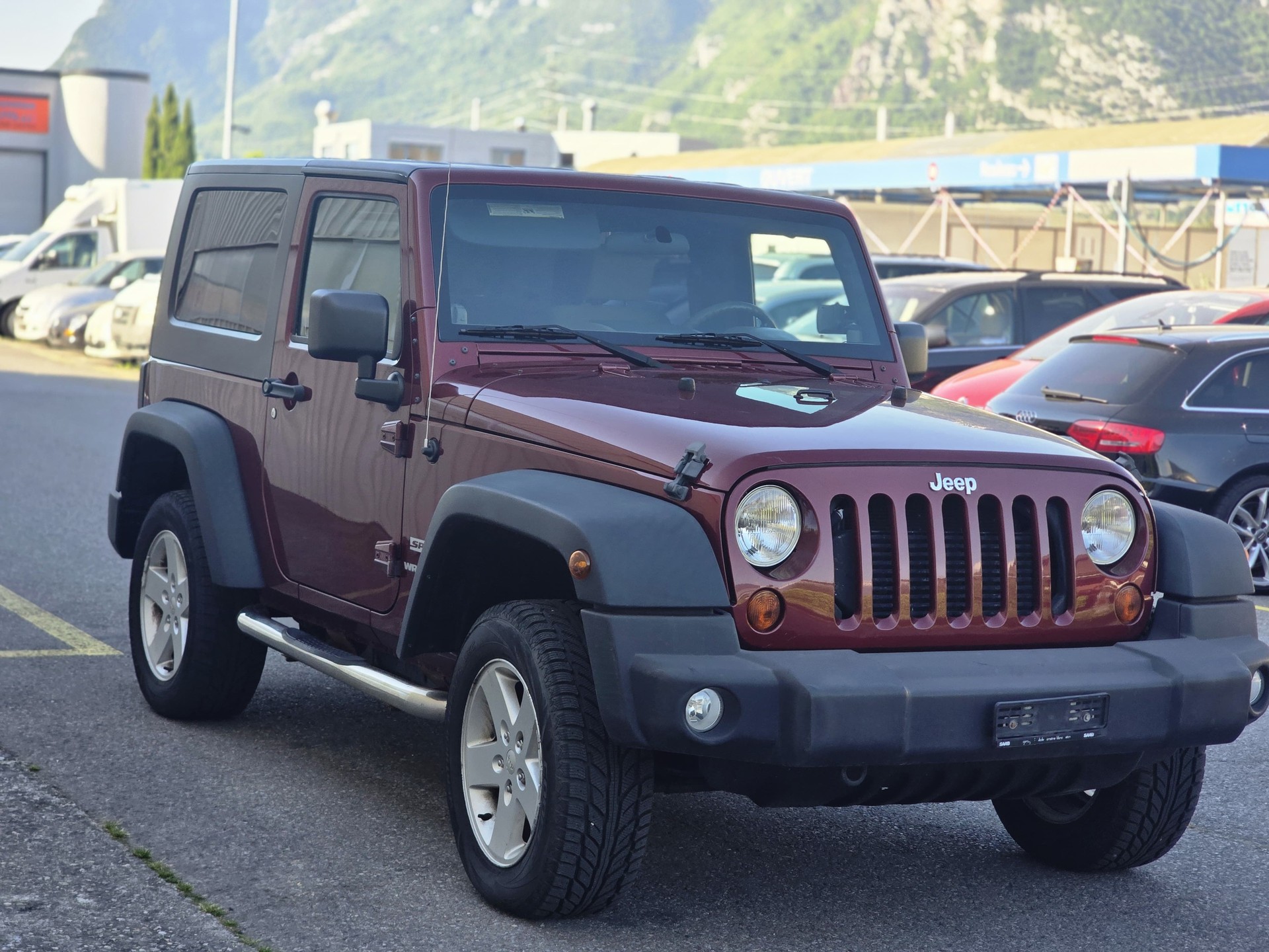JEEP Wrangler 2.8 CRD Sport Automatic-image-2