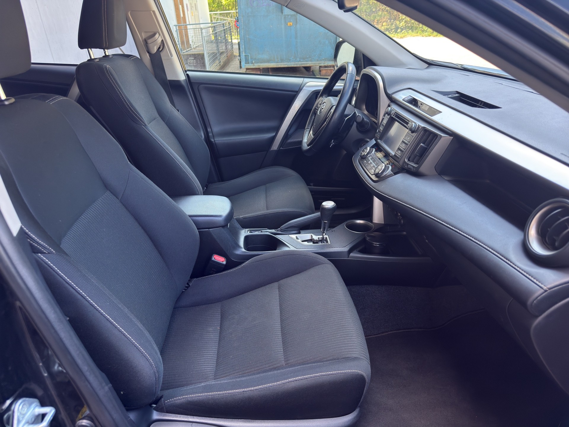 TOYOTA RAV-4 2.0 16V Sol-image-14