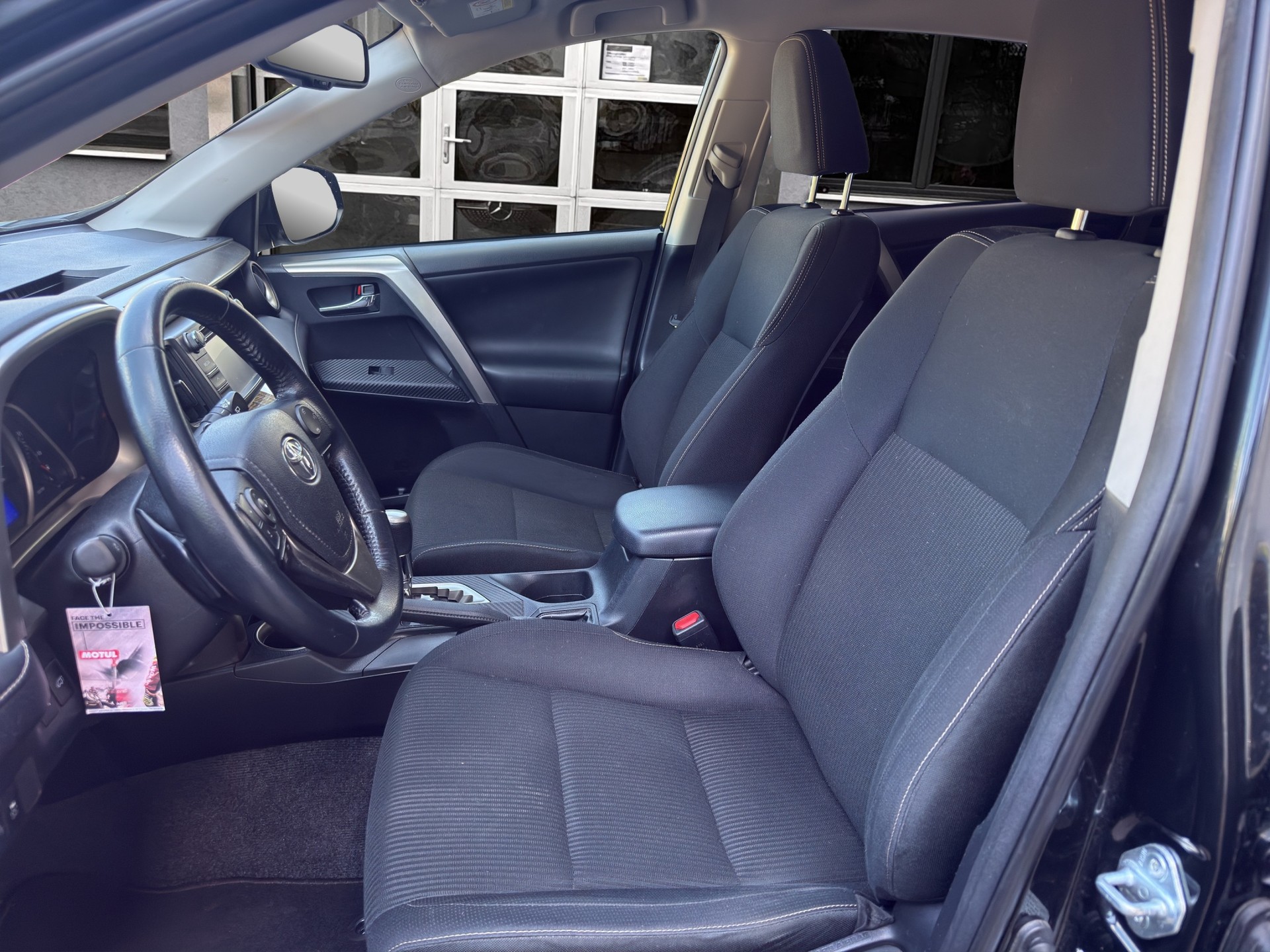 TOYOTA RAV-4 2.0 16V Sol-image-12