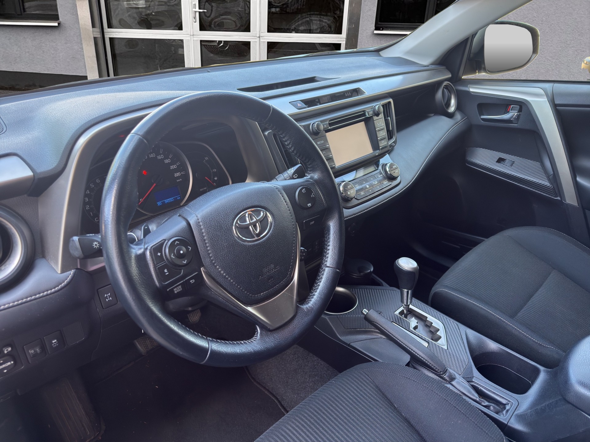 TOYOTA RAV-4 2.0 16V Sol-image-11