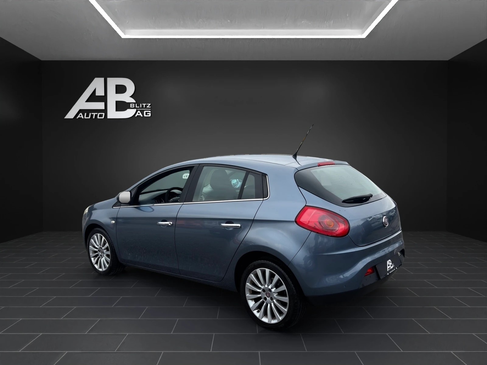 FIAT Bravo 1.4 16V Turbo Emotion-showroom-element-2