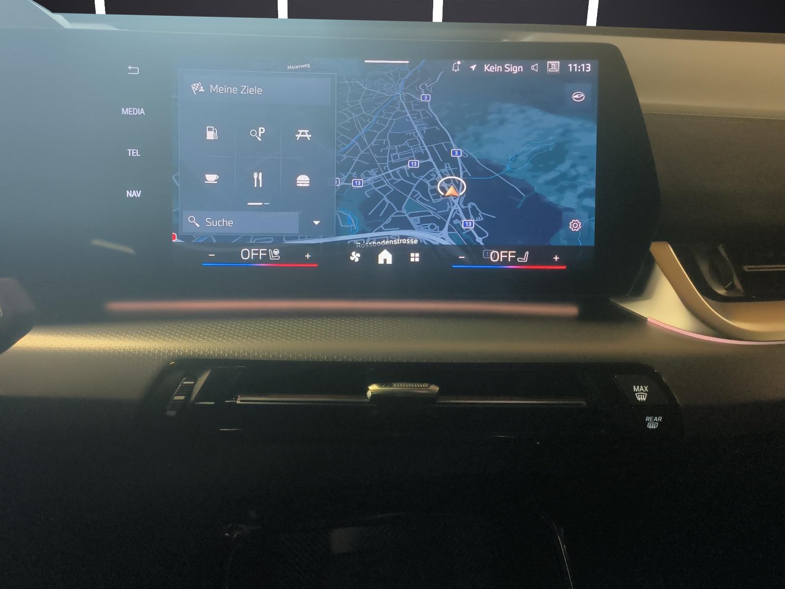 BMW X1 20d xDrive paddles-image-17