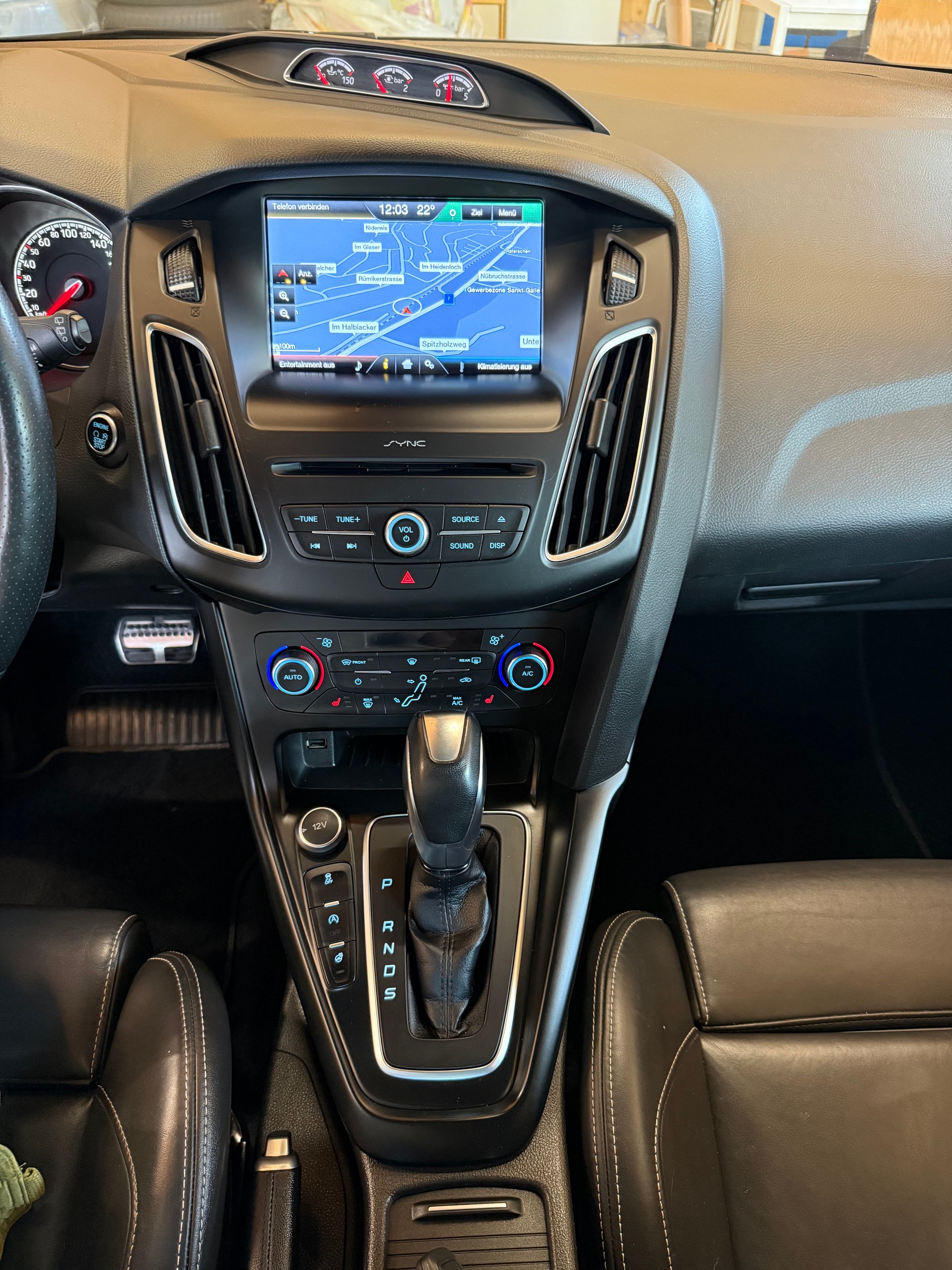 FORD Focus 2.0 TDCi ST3 Powershift-image-11