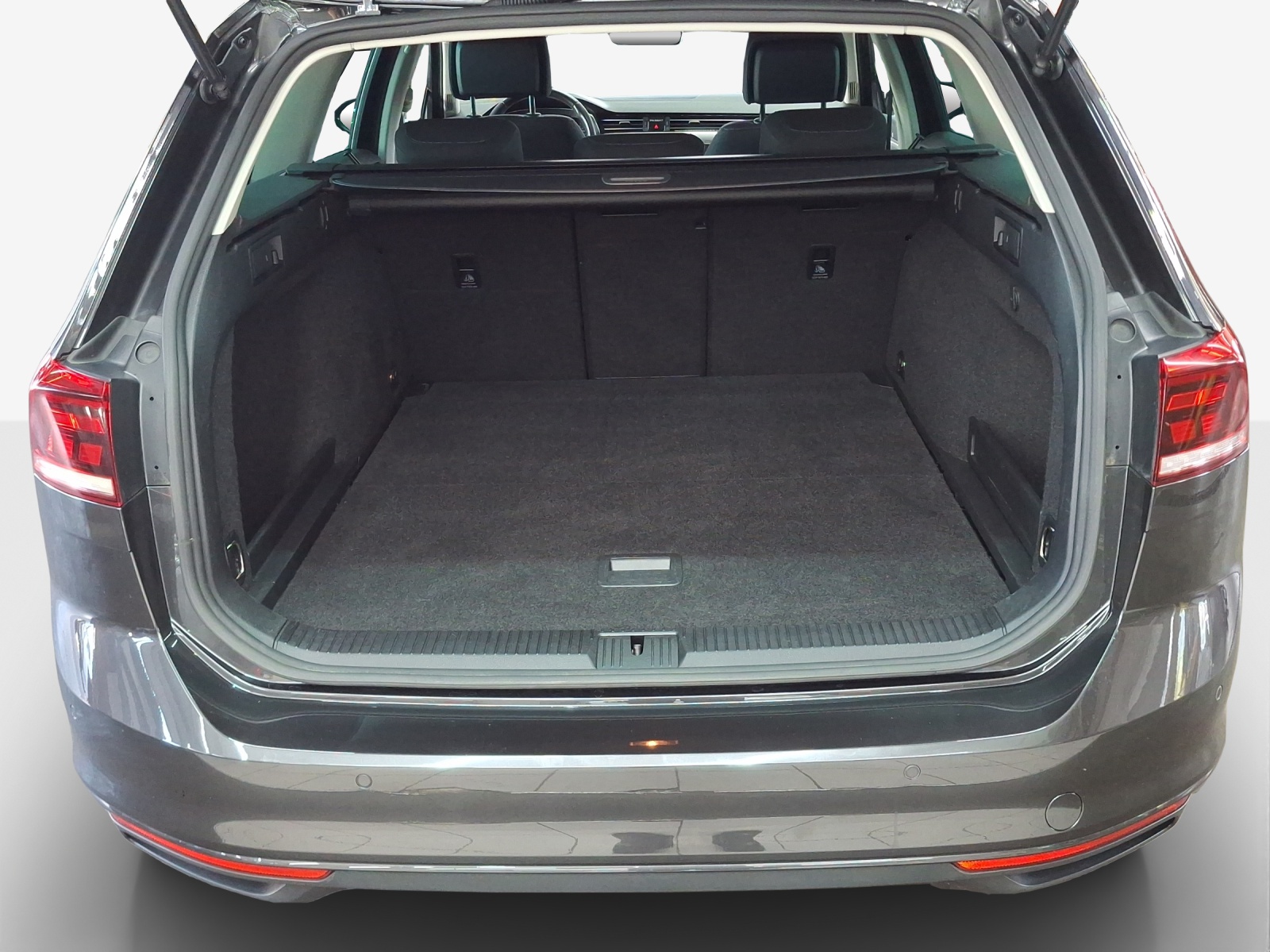 VW Passat 2.0 TDI BMT Business 4Motion DSG-image-12