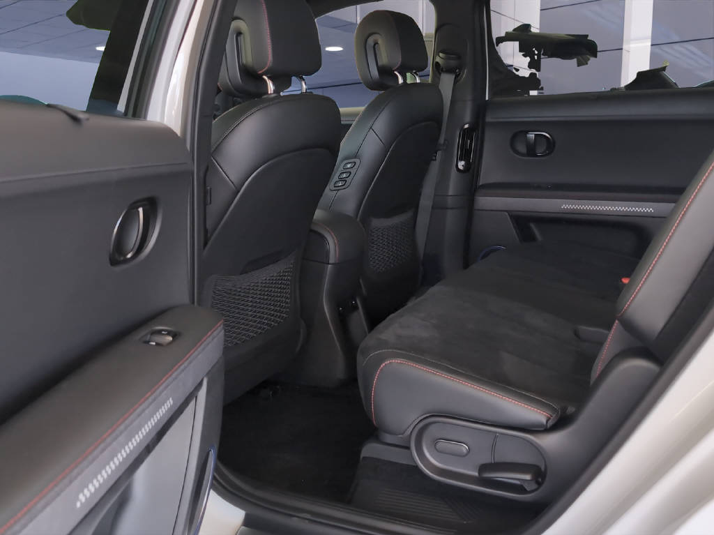 HYUNDAI IONIQ 5 N-Line 84 KWH 4WD-image-10