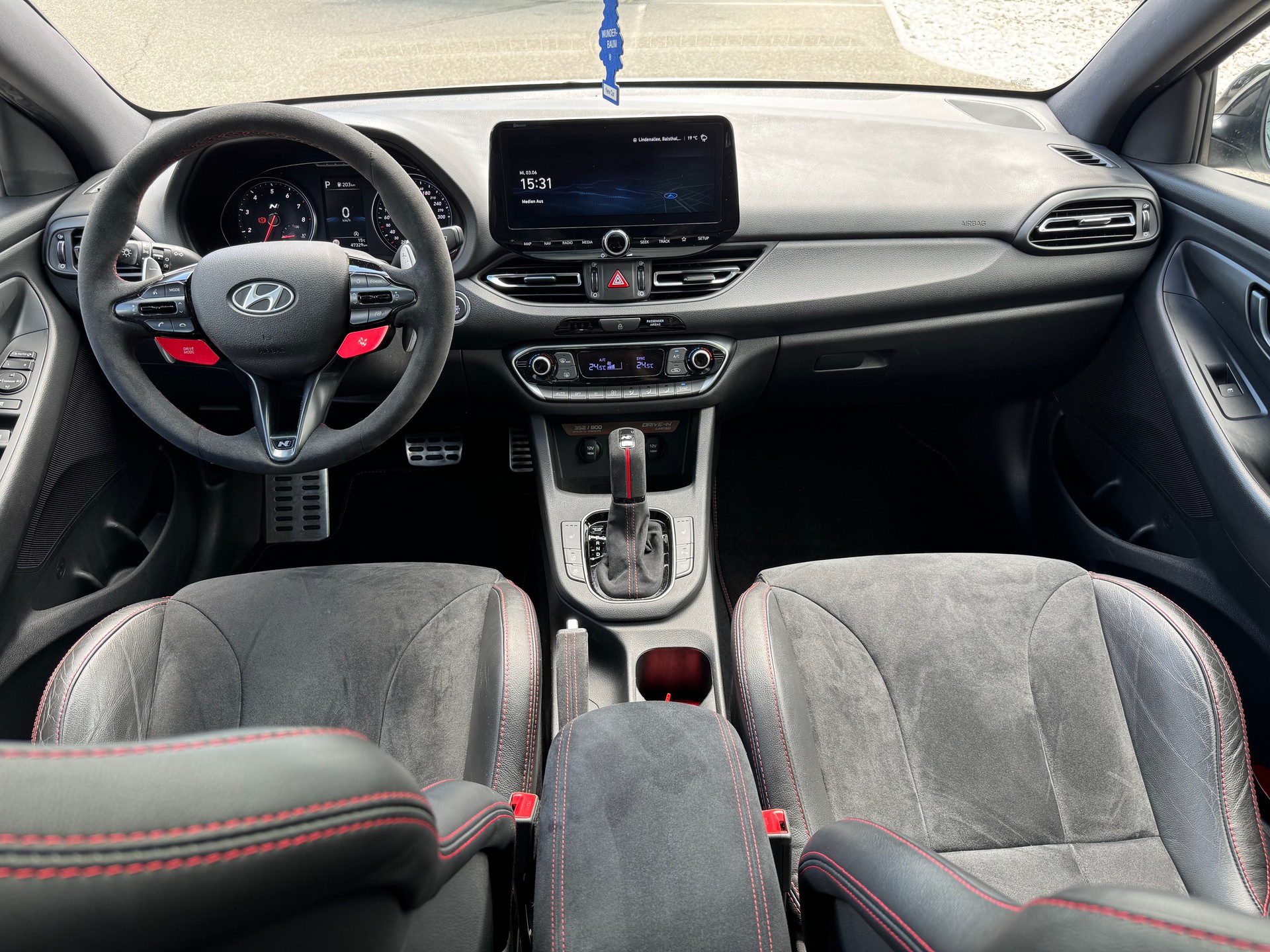 HYUNDAI i30 Fastback 2.0 T-GDi N DCT Drive-N Limited Edition Nr. 352 of 800-image-12