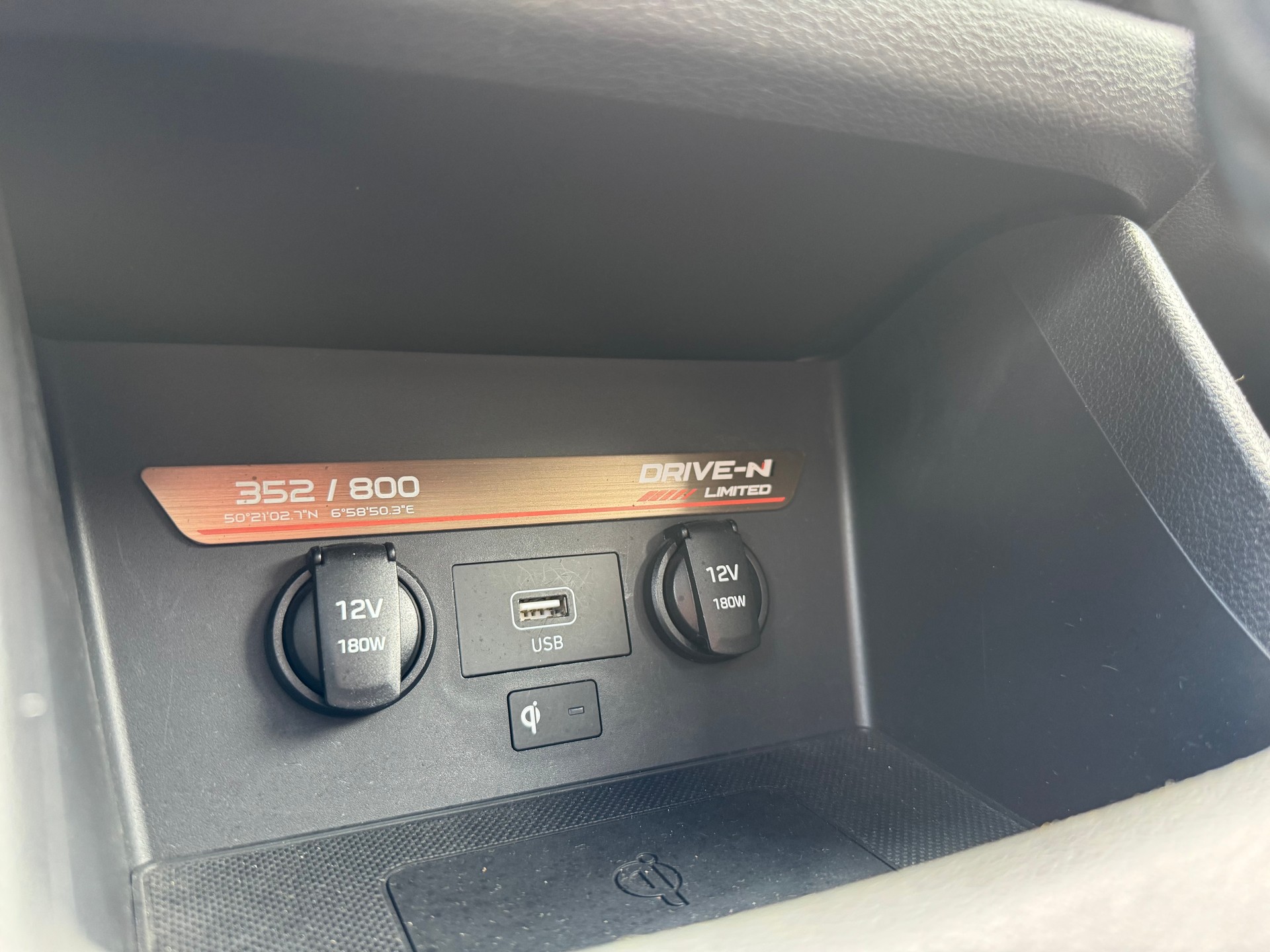 HYUNDAI i30 Fastback 2.0 T-GDi N DCT Drive-N Limited Edition Nr. 352 of 800-image-15