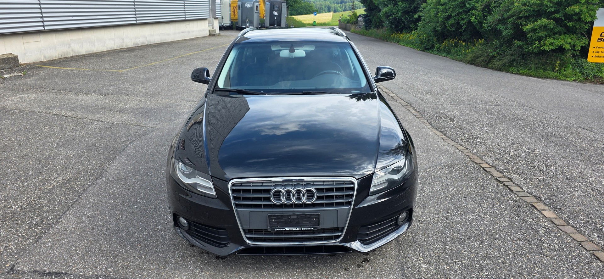 AUDI A4 Avant 1.8 TFSI multitronic-image-6